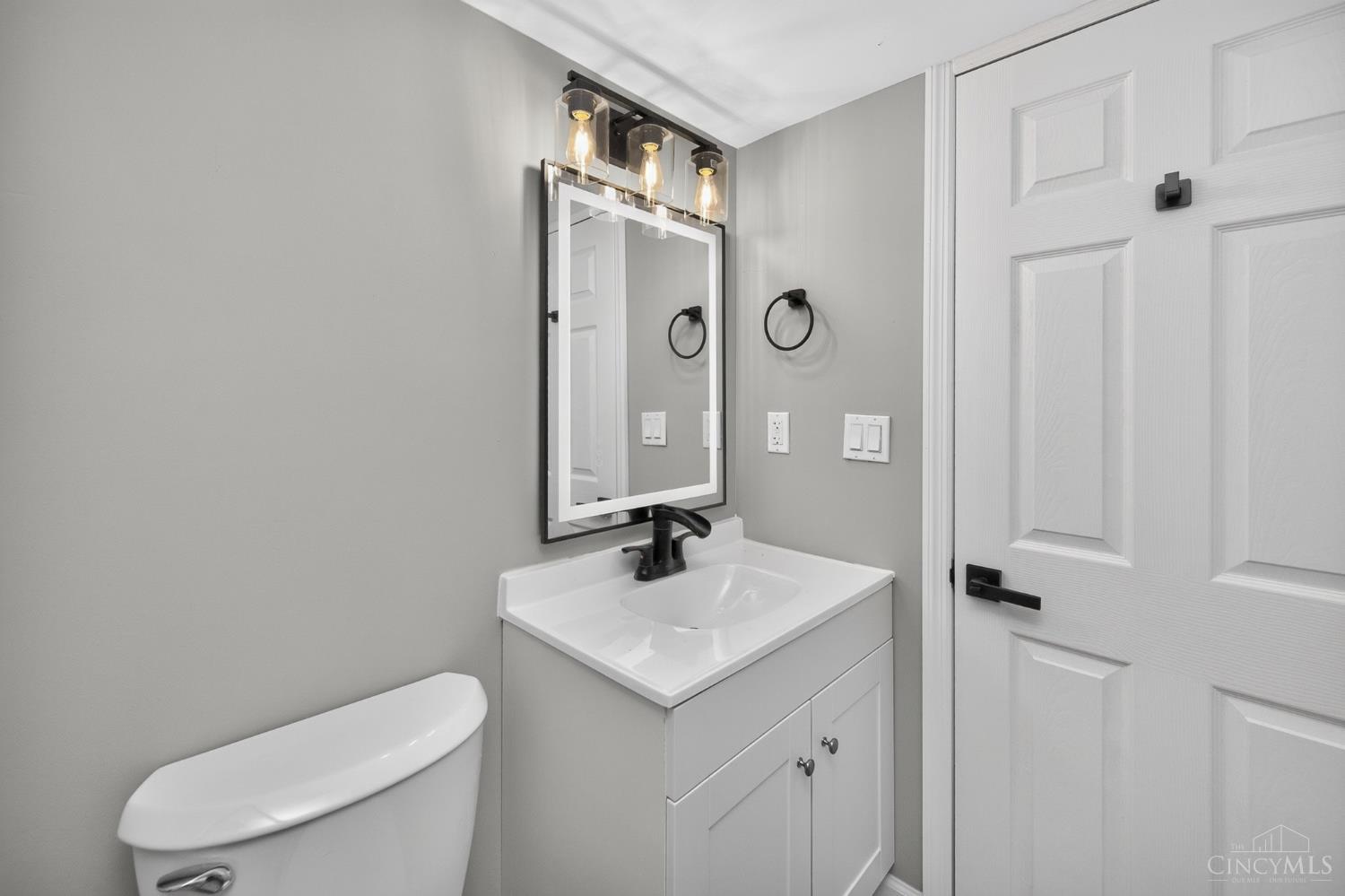 5801 Patrick Henry Drive Property Photo 45