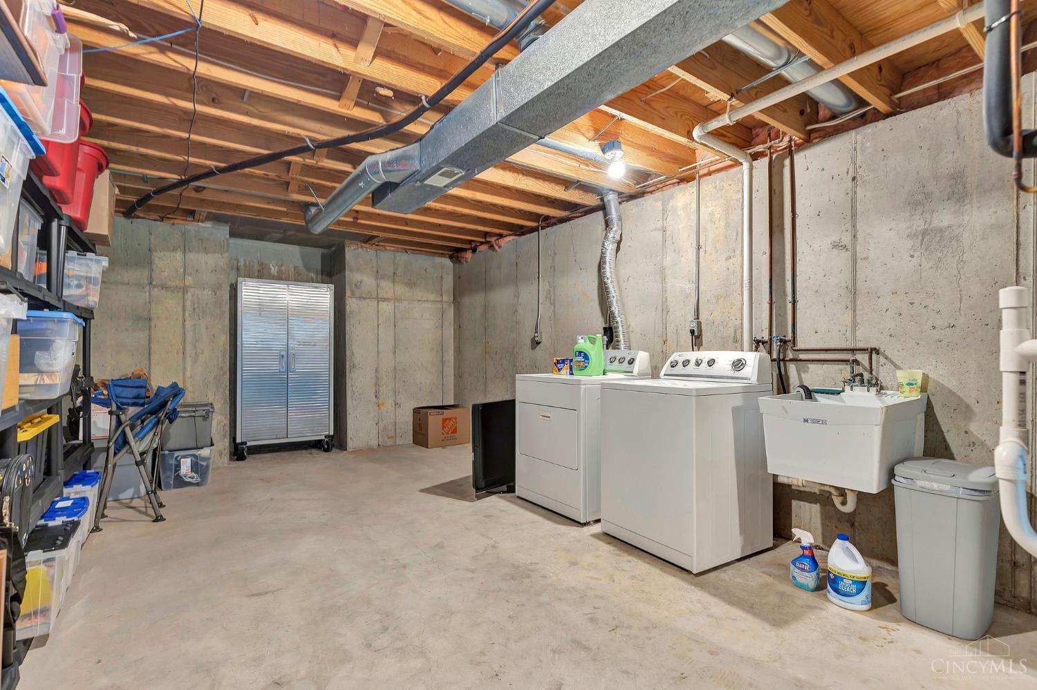 2352 Neeb Road Property Photo 29