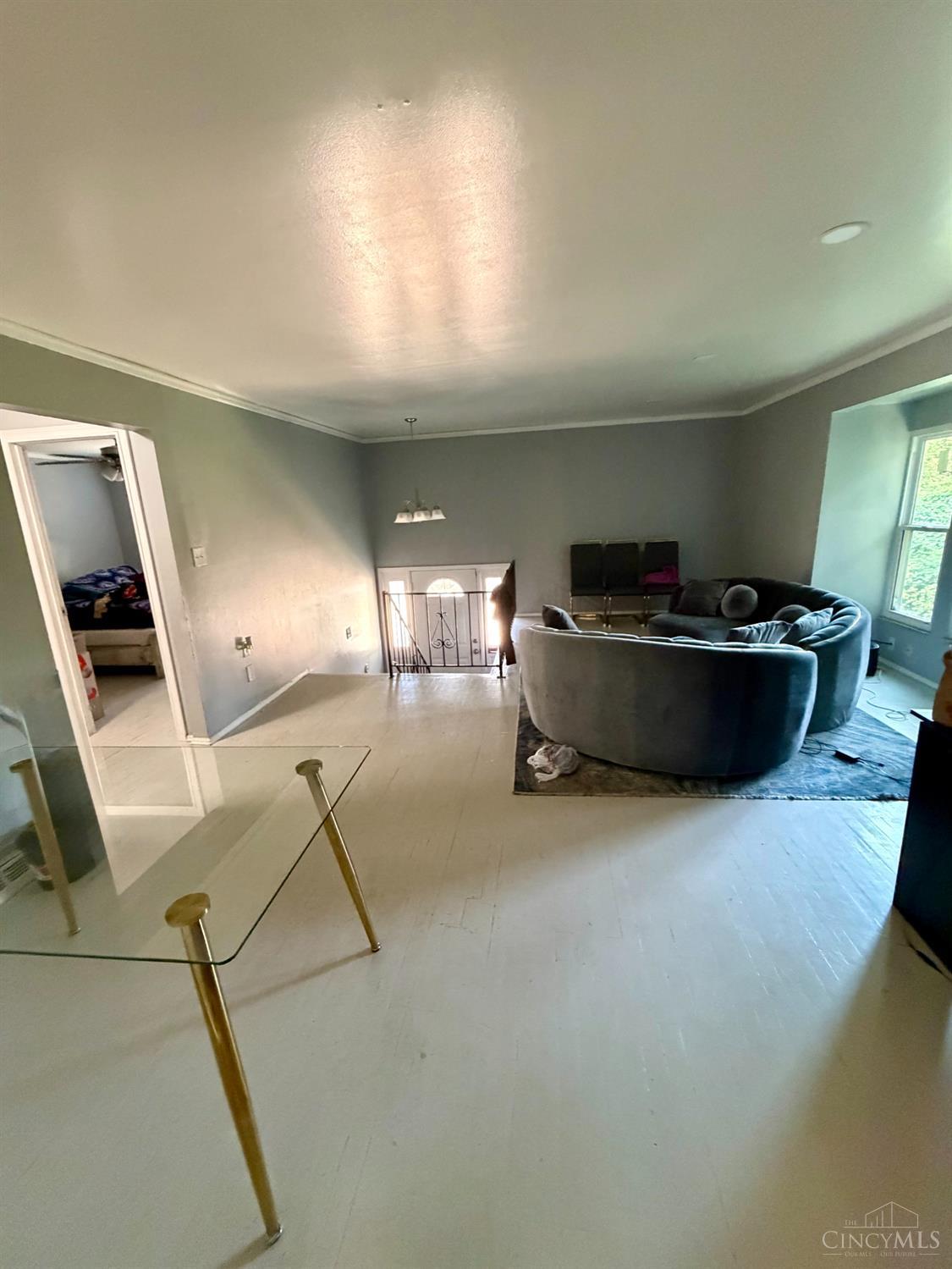 6230 Ridgeacres Drive Property Photo 7