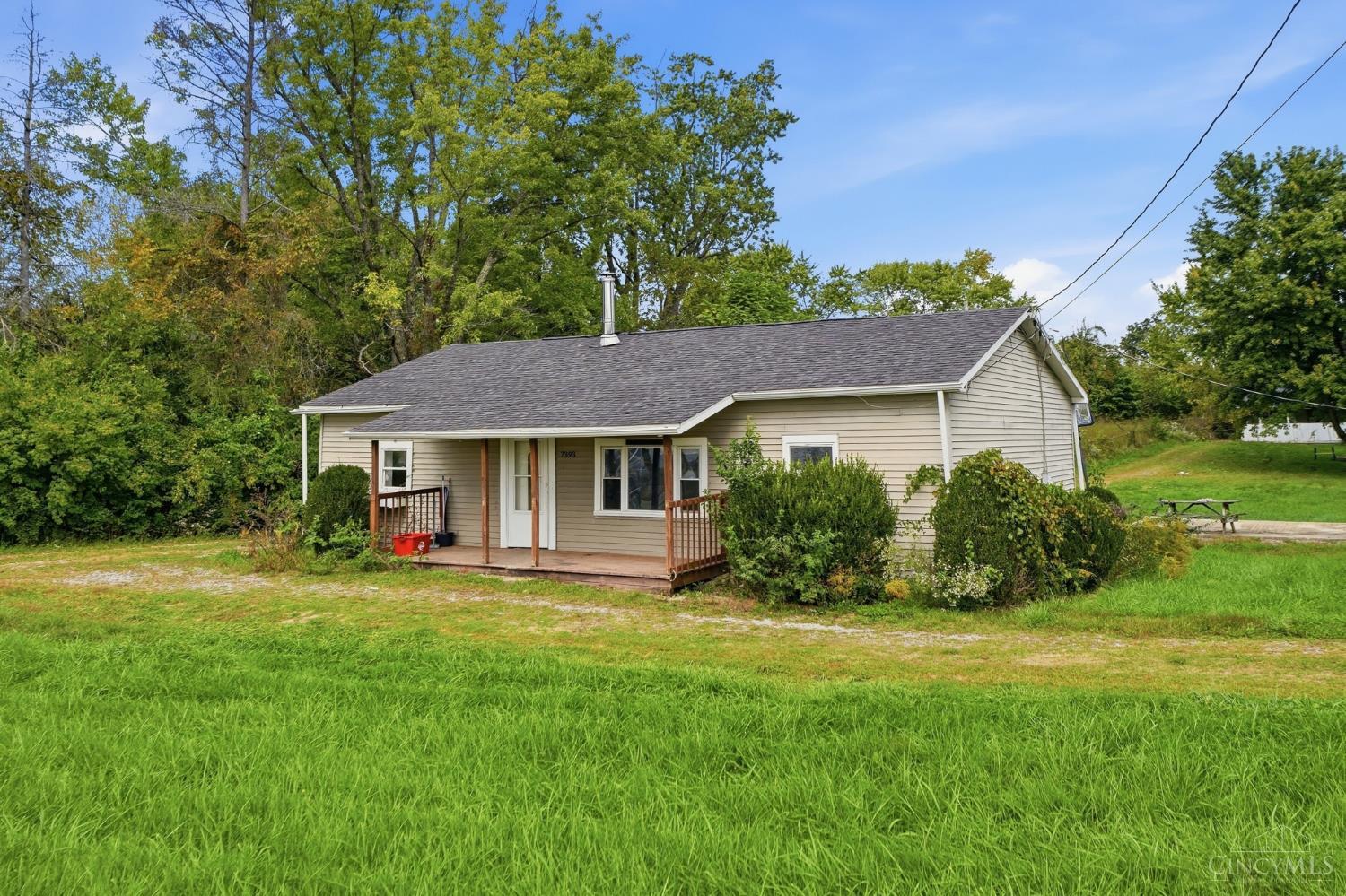 7393 Greenbush Road Property Photo 2