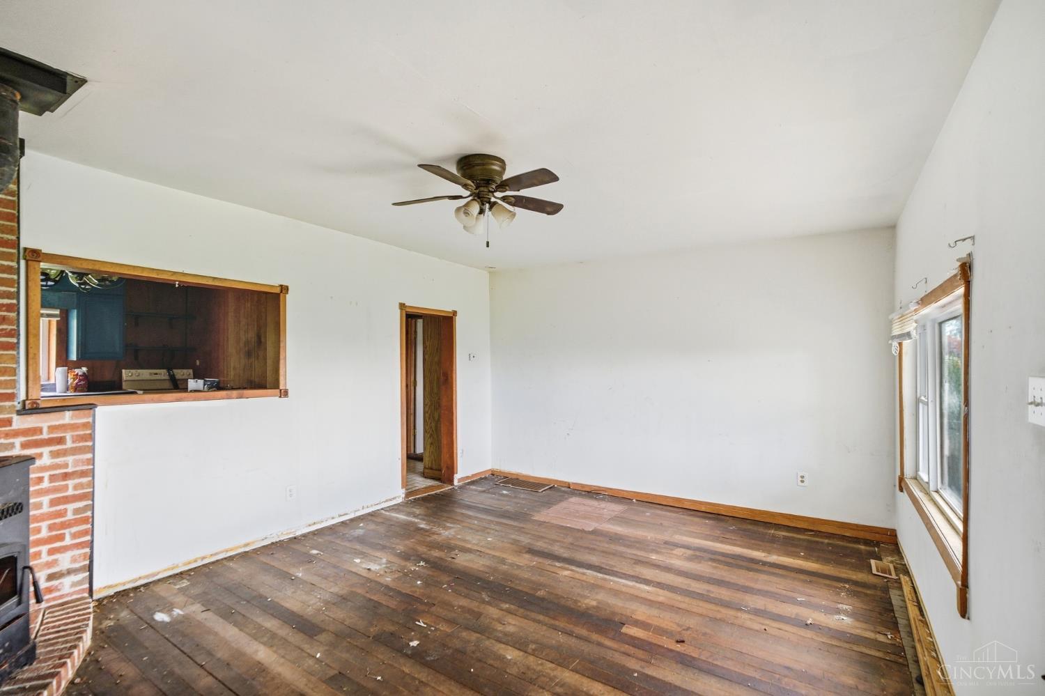 7393 Greenbush Road Property Photo 10