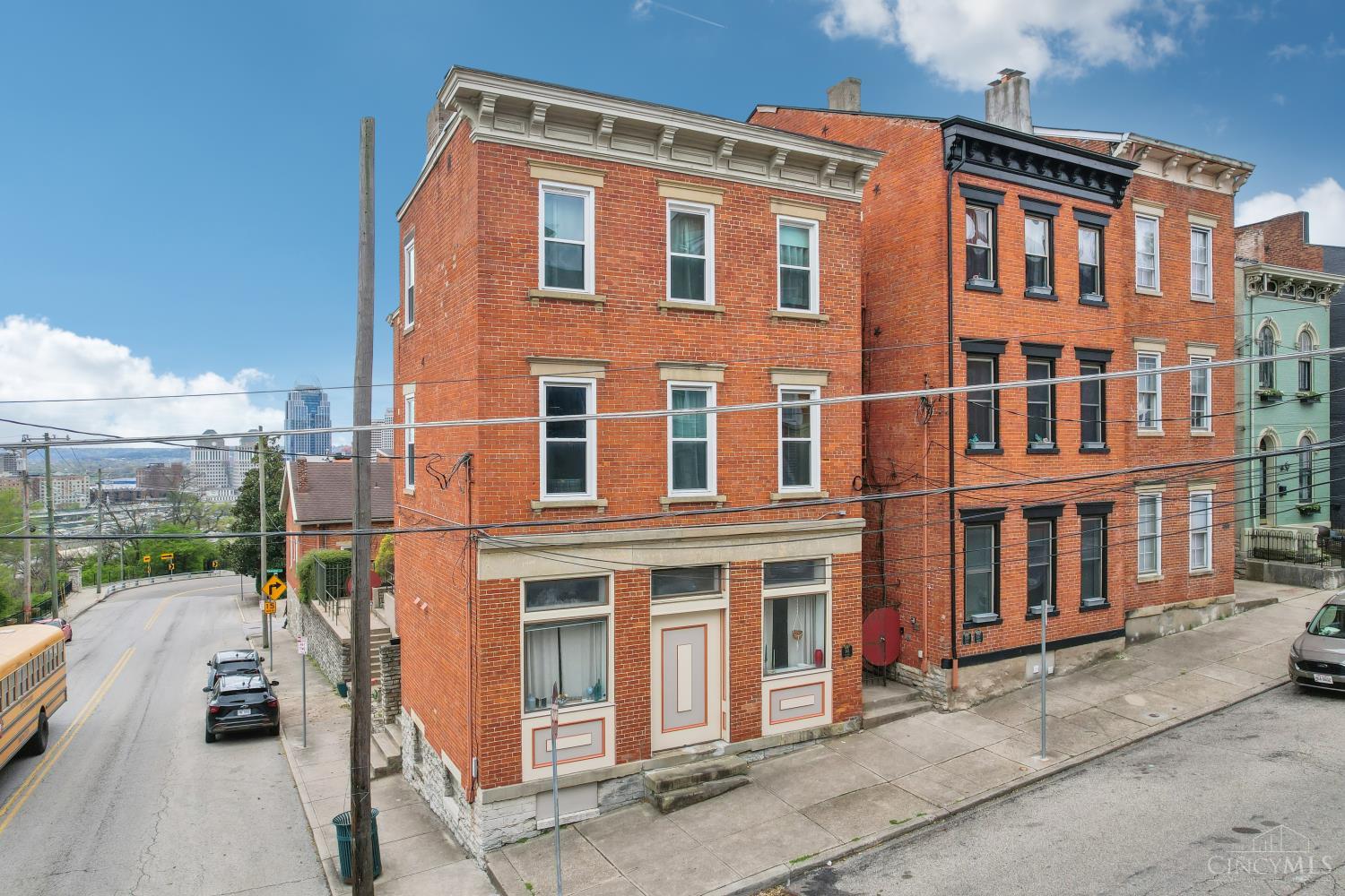 561 Milton Street Property Photo 1