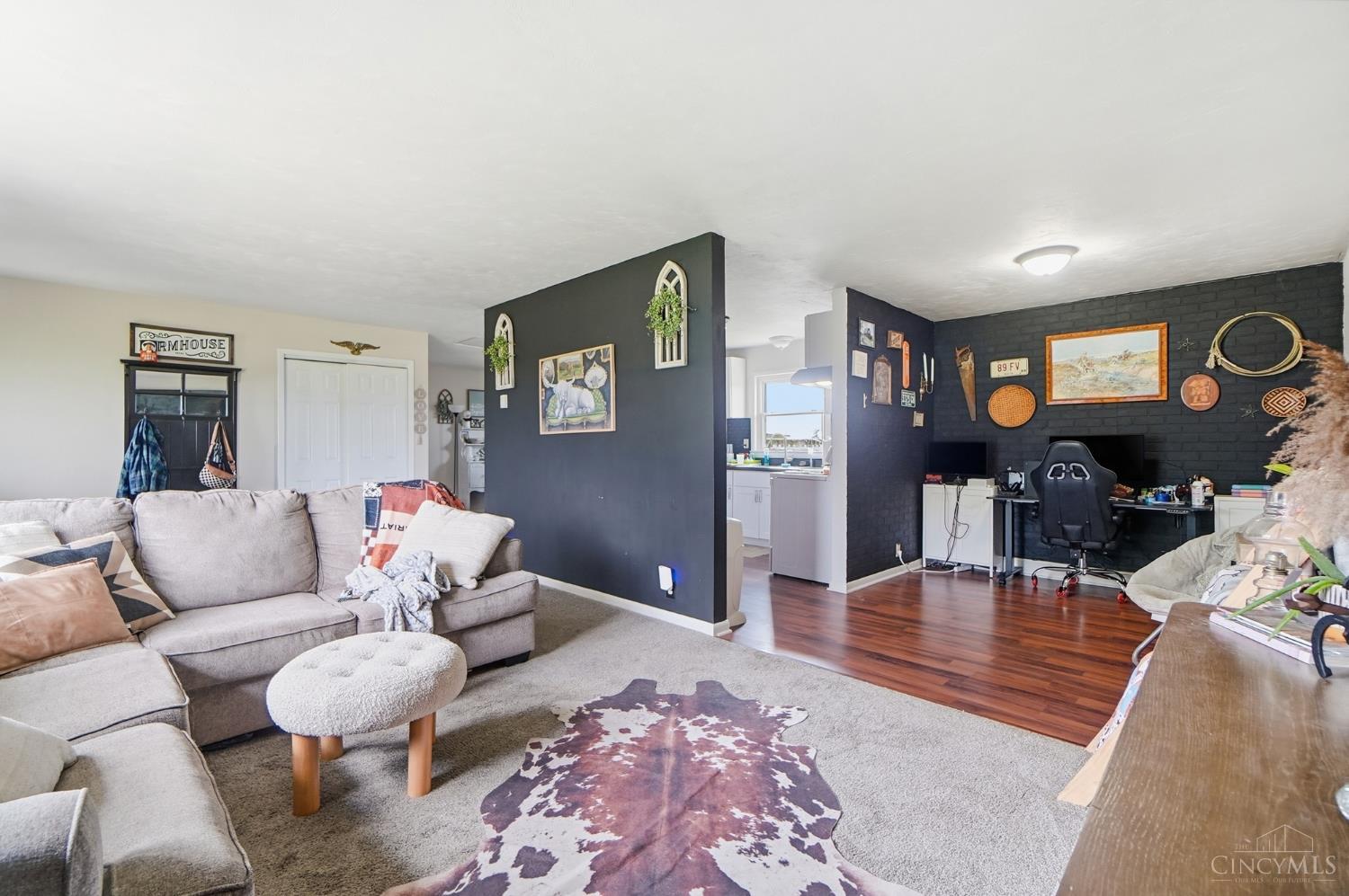 5360 Murray Corner Road Property Photo 7