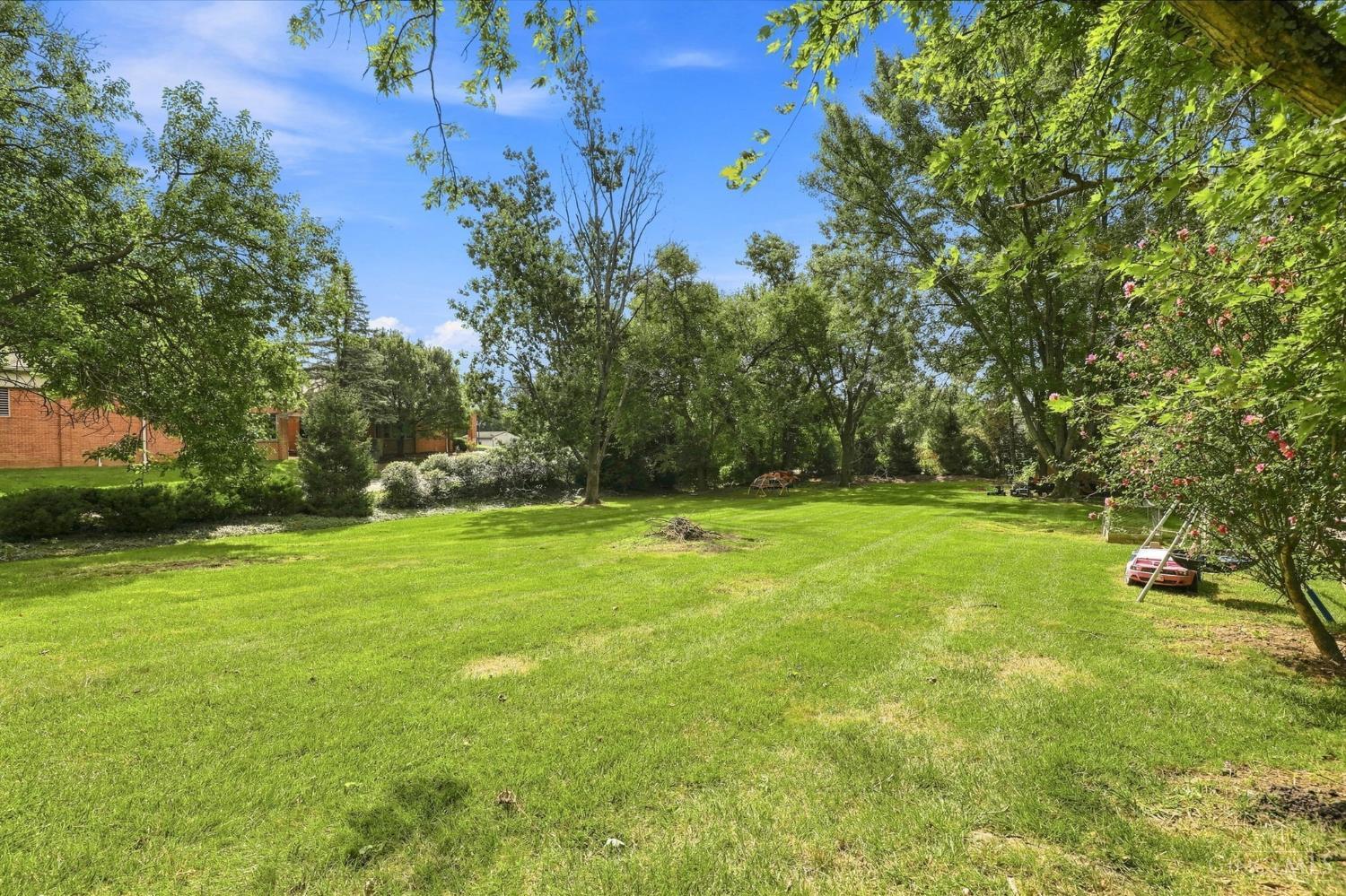 7975 Pfeiffer Road Property Photo 42