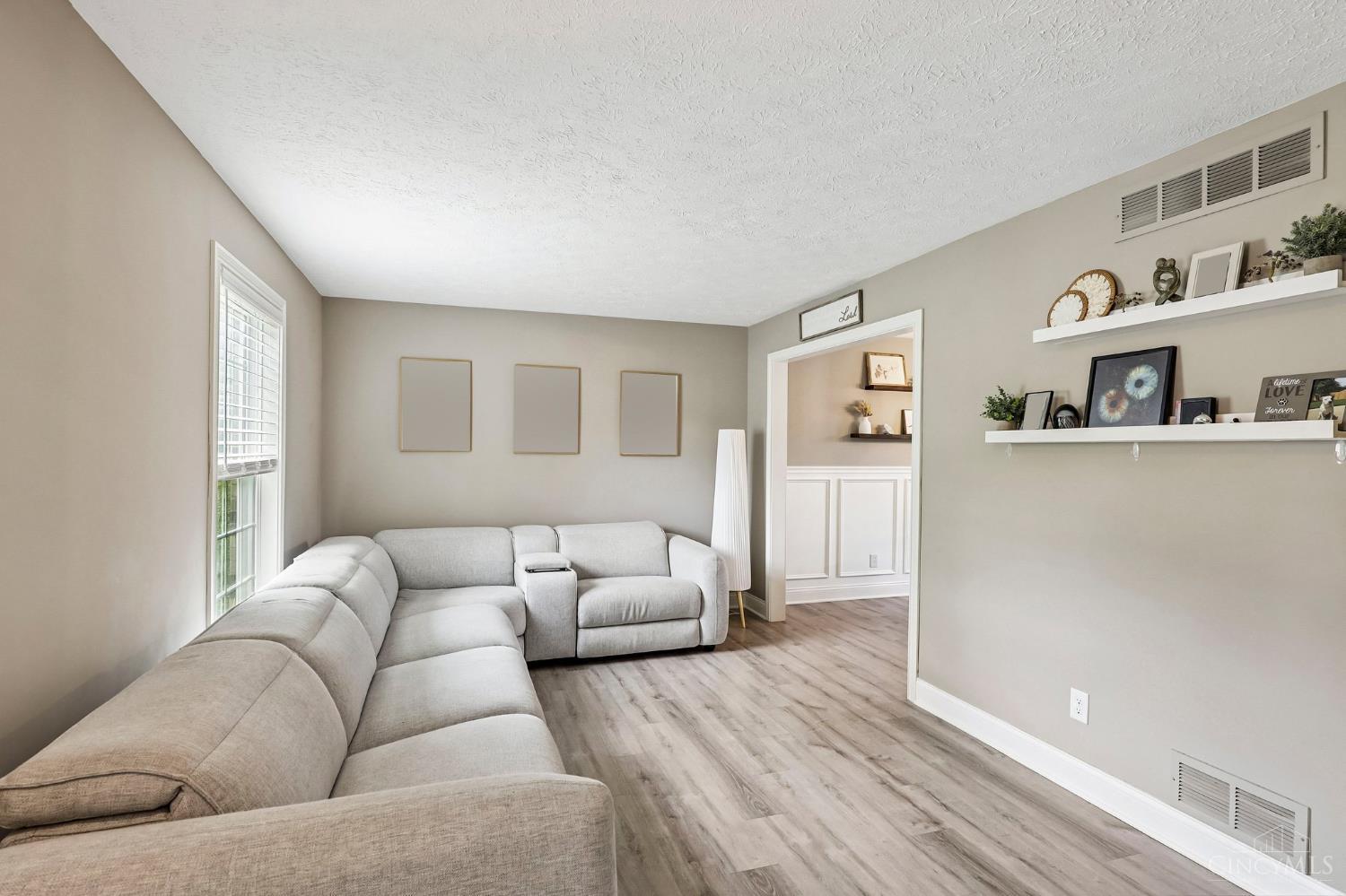 1125 Comanche Place Property Photo 3