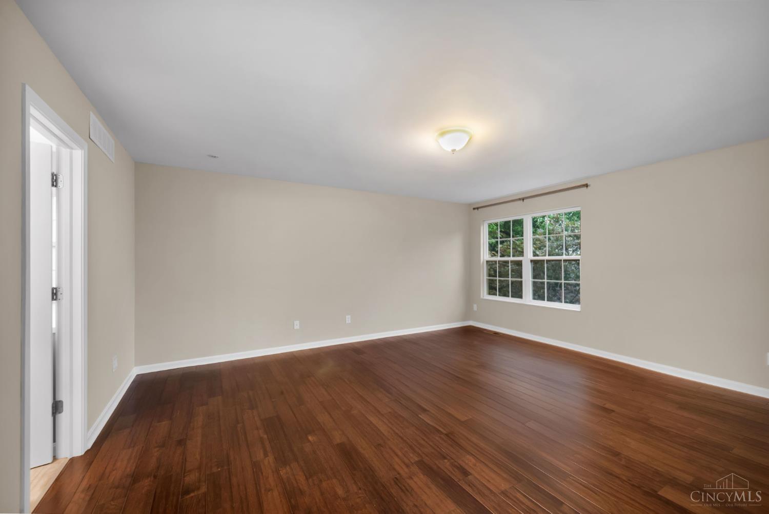 3346 Babson Court Property Photo 5