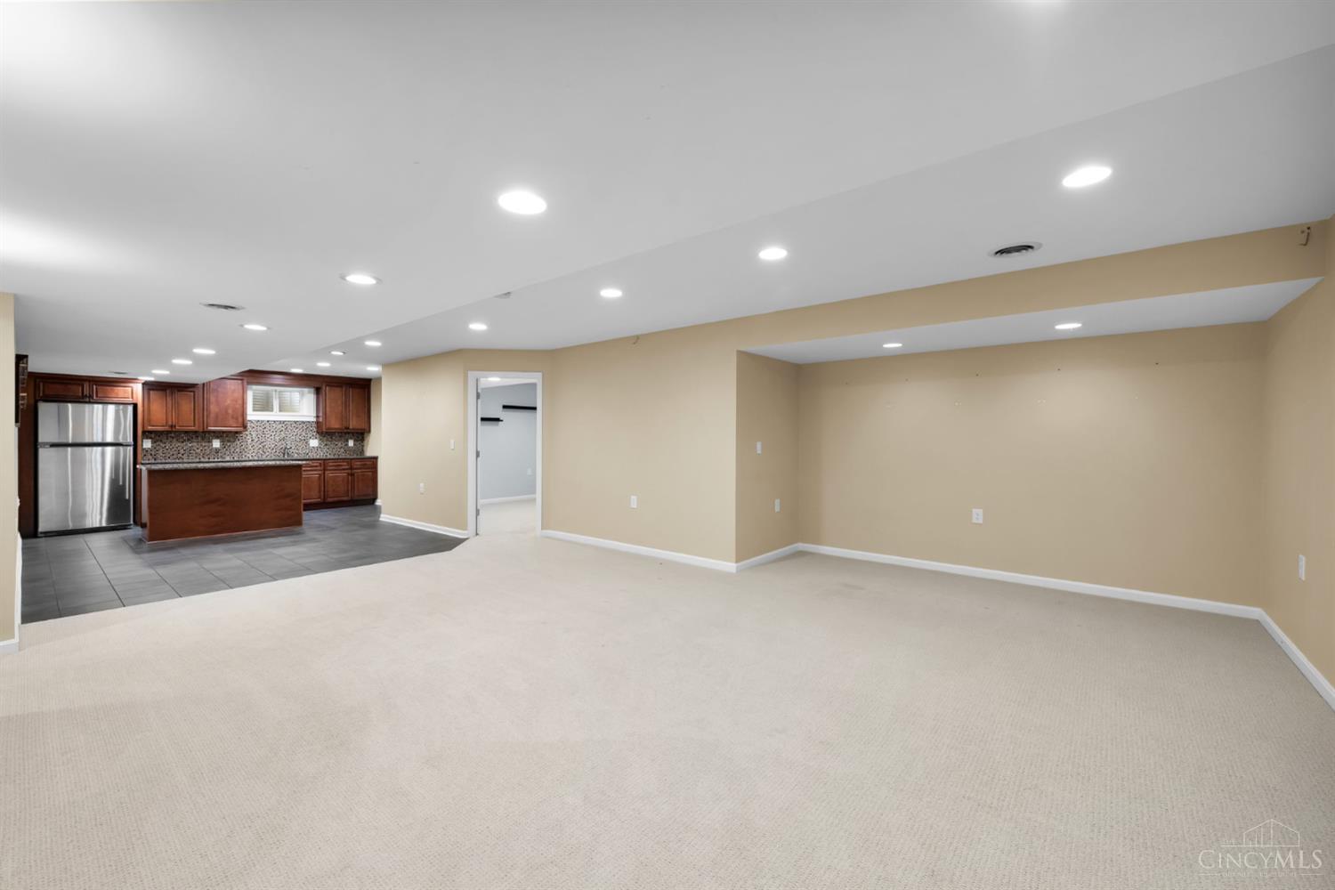 3346 Babson Court Property Photo 7