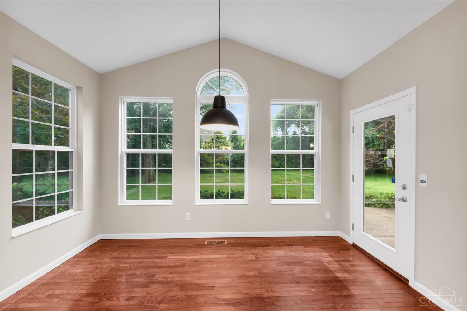 3346 Babson Court Property Photo 10