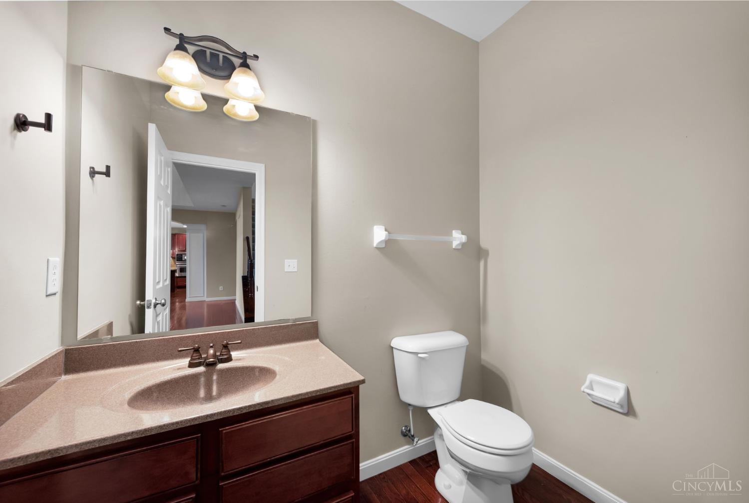 3346 Babson Court Property Photo 28