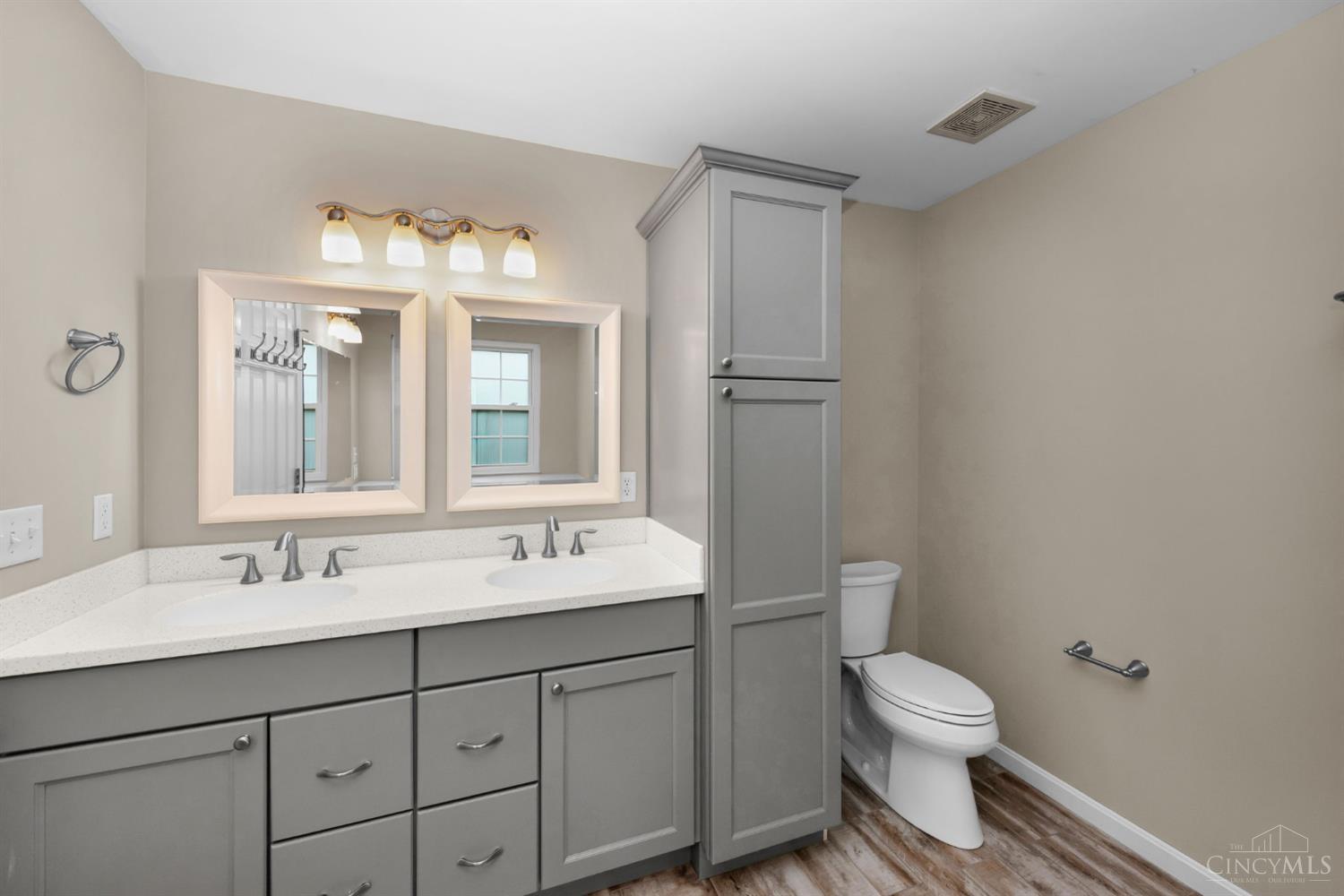 3346 Babson Court Property Photo 34