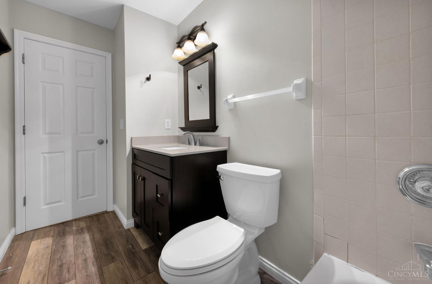 3346 Babson Court Property Photo 40