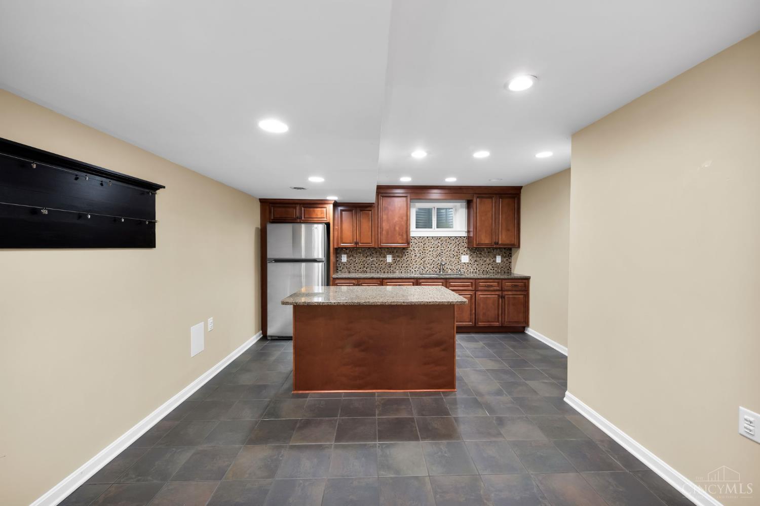 3346 Babson Court Property Photo 47