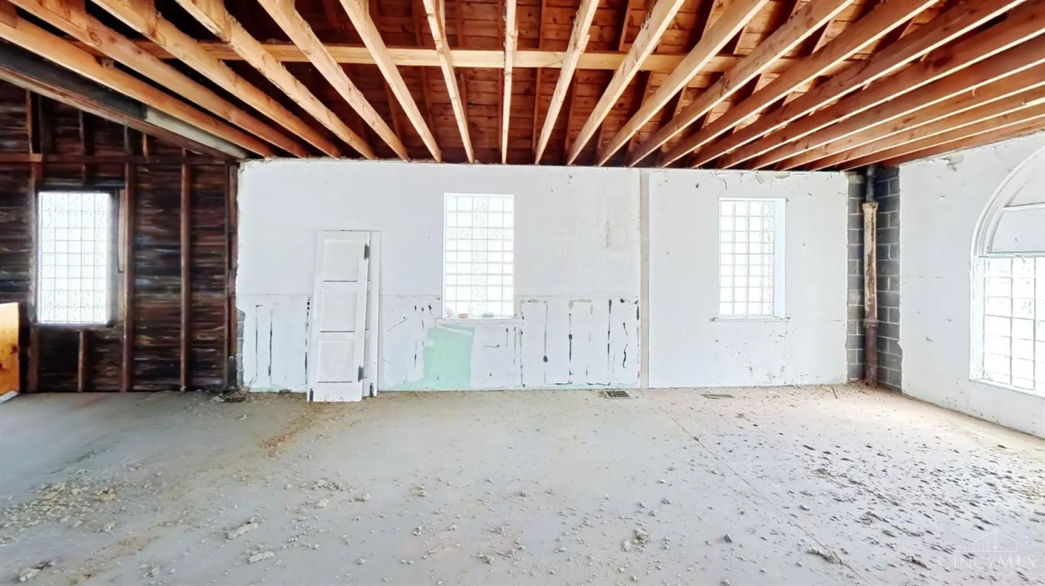 16 Gordan Avenue Property Photo 12