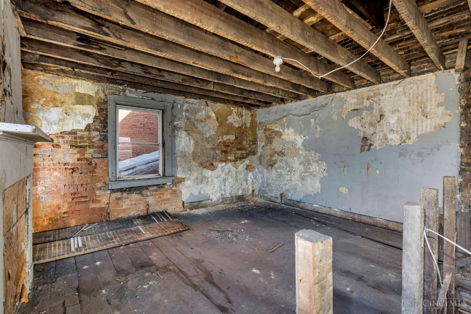 414 Central Avenue Property Photo 17