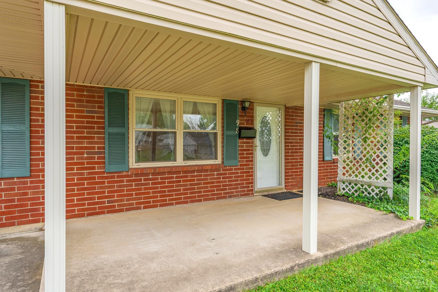 98 Moore Drive Property Photo 5