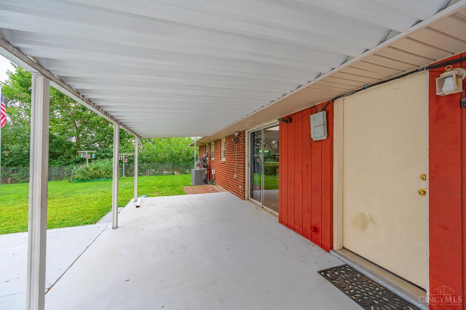 98 Moore Drive Property Photo 12
