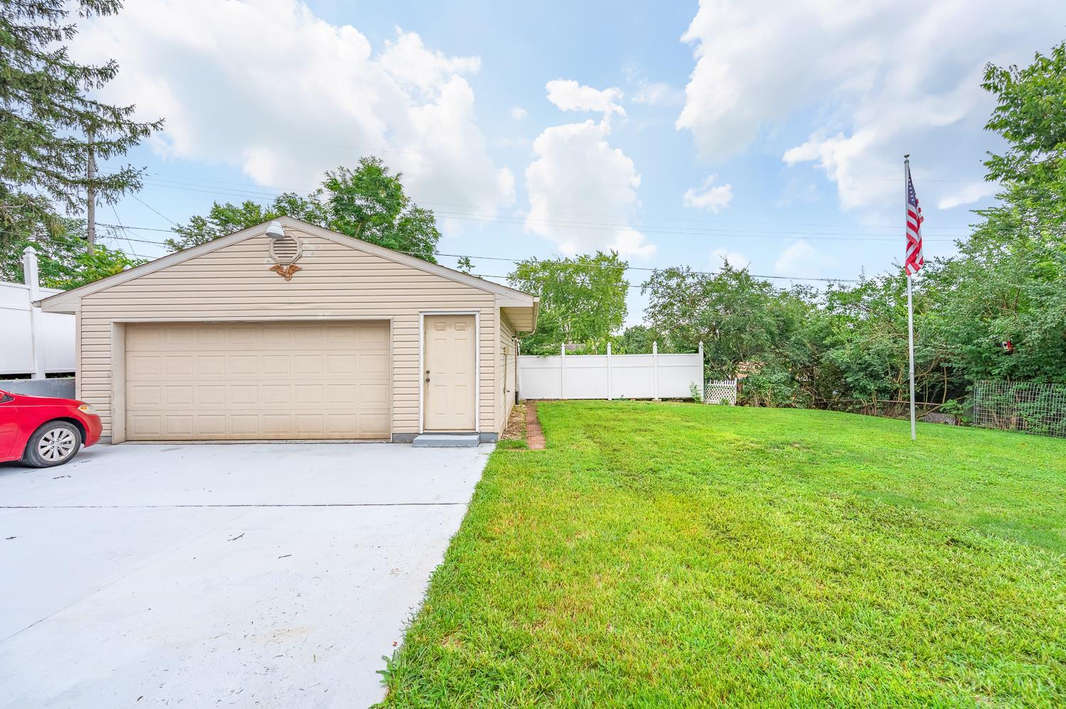 98 Moore Drive Property Photo 15