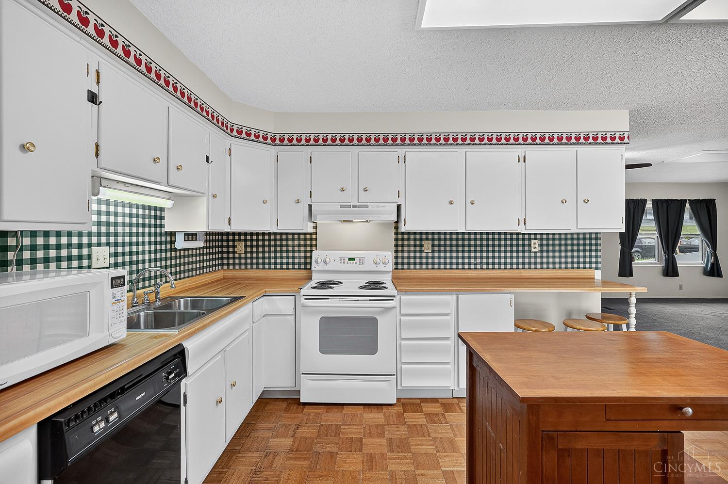 98 Moore Drive Property Photo 38