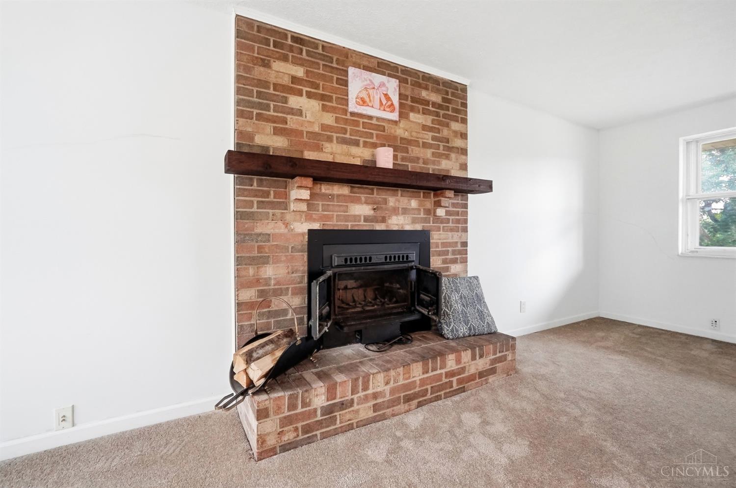 4357 Hubble Road Property Photo 13