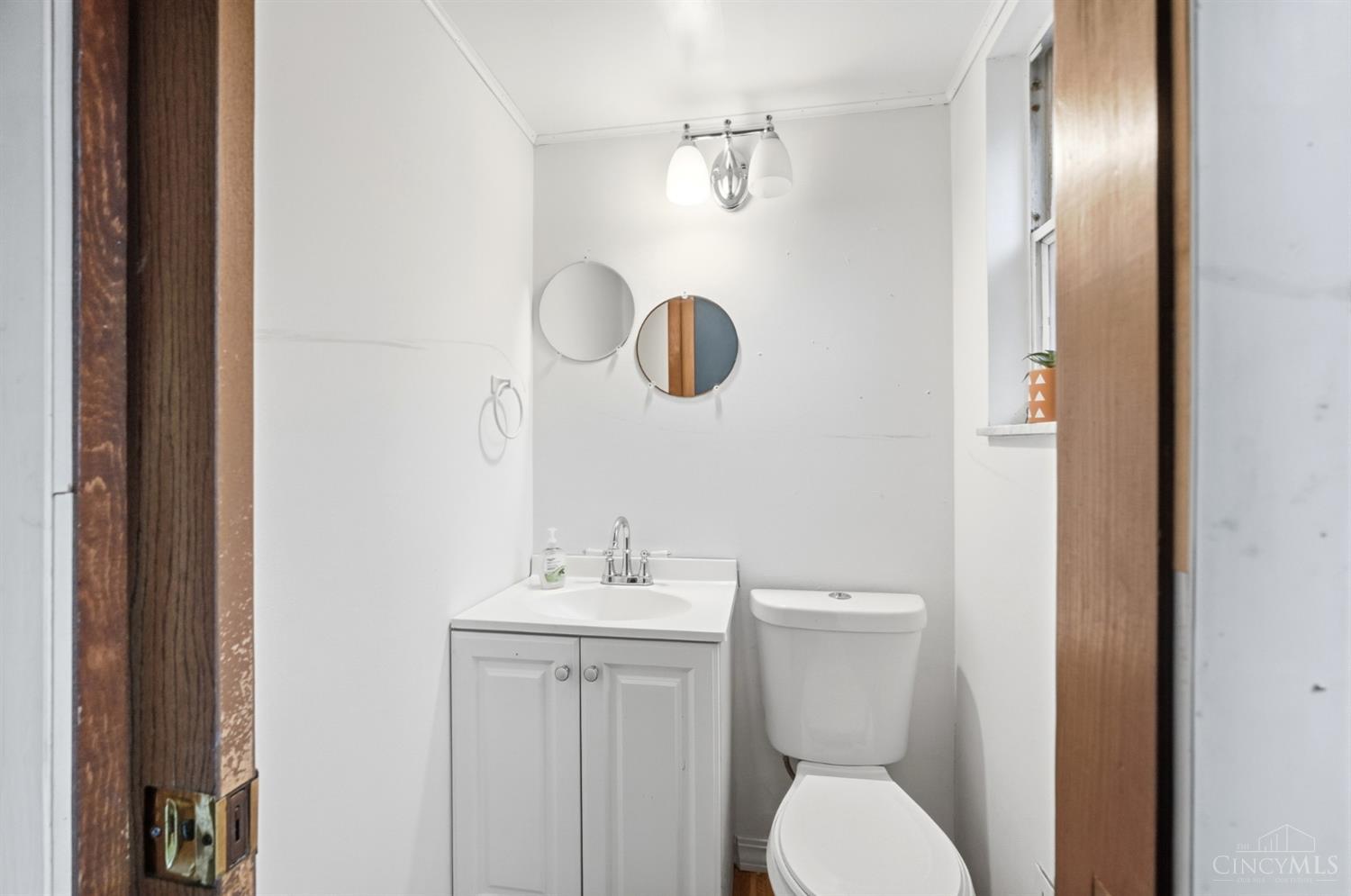 4357 Hubble Road Property Photo 15