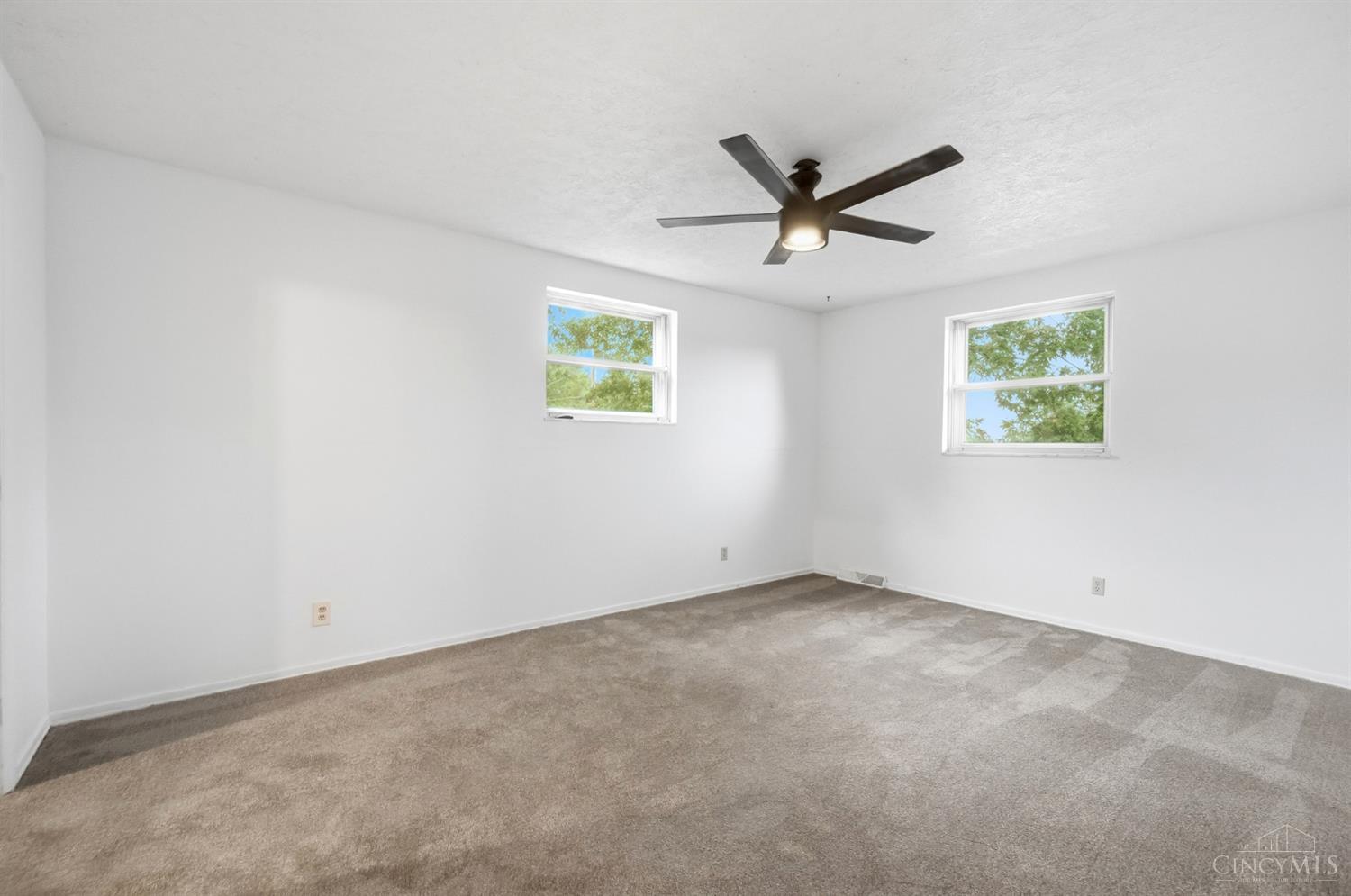 4357 Hubble Road Property Photo 19