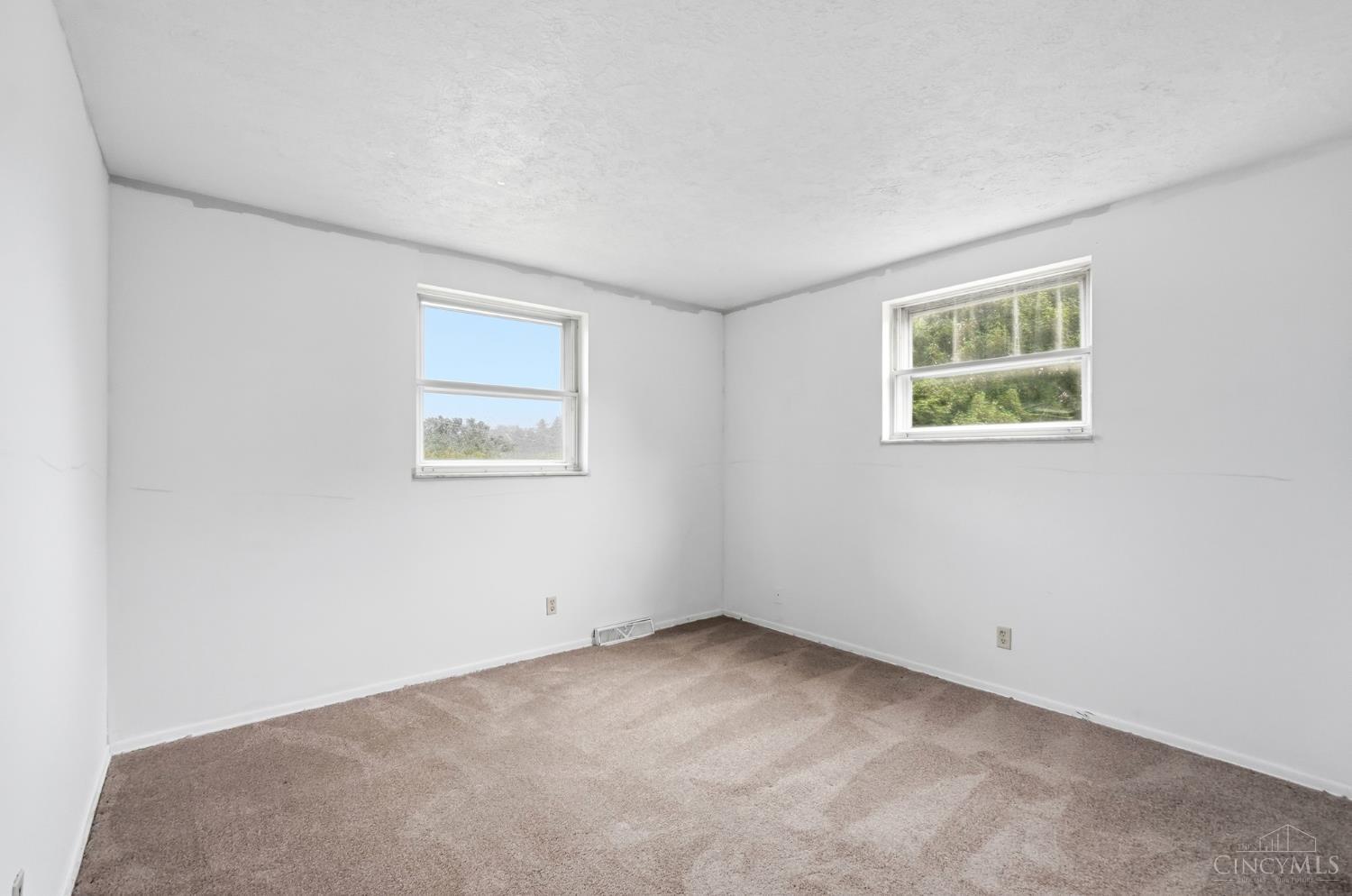 4357 Hubble Road Property Photo 26