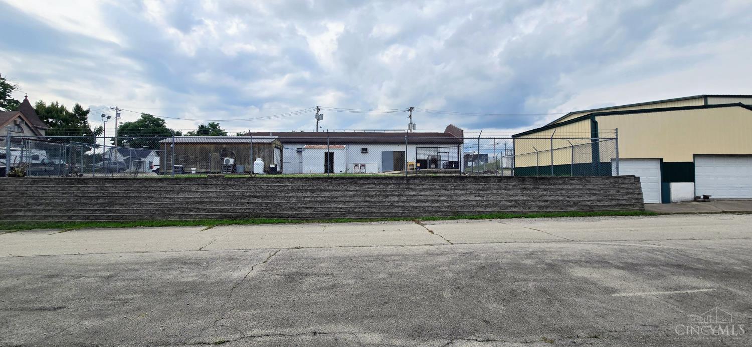 S 204 Broadway Street Property Photo 20