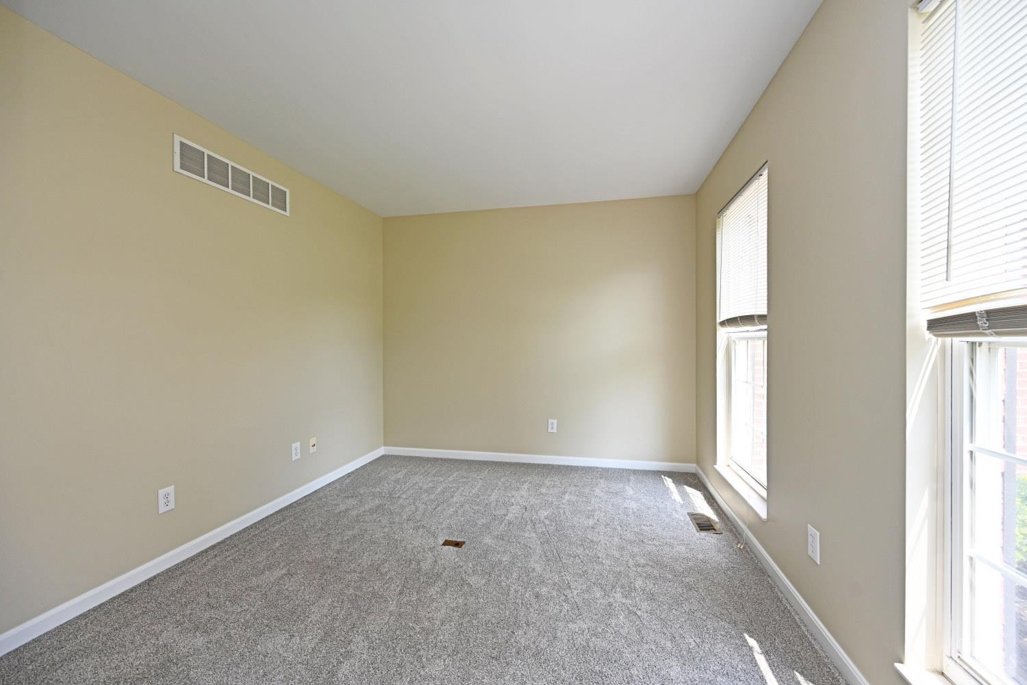 3453 Mackenzie Crossing Property Photo 9