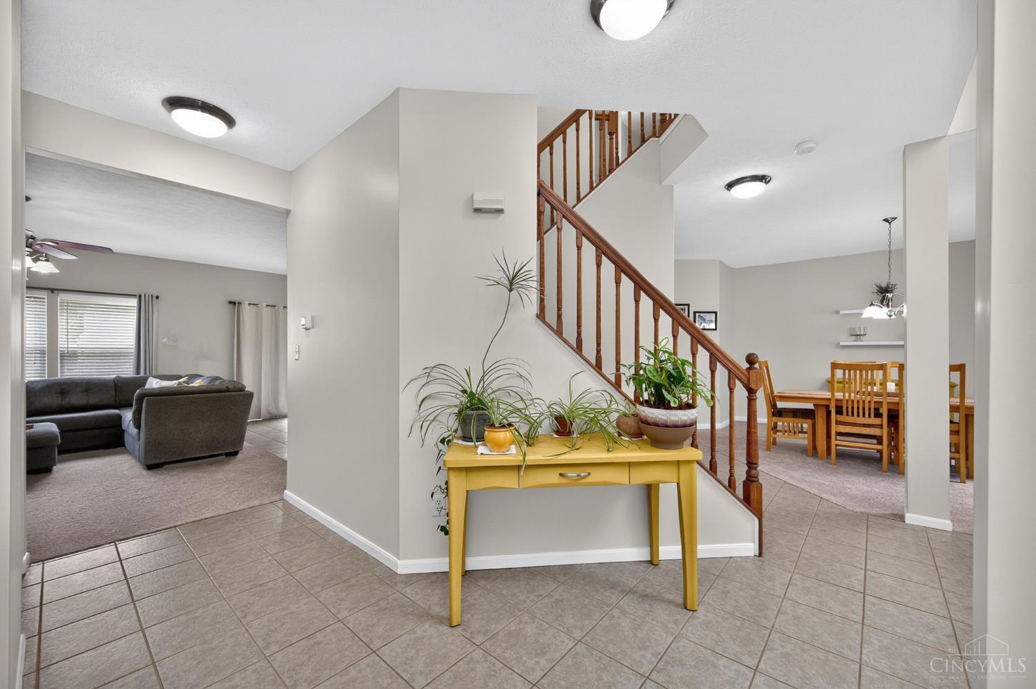 926 Birch Grove Property Photo 4