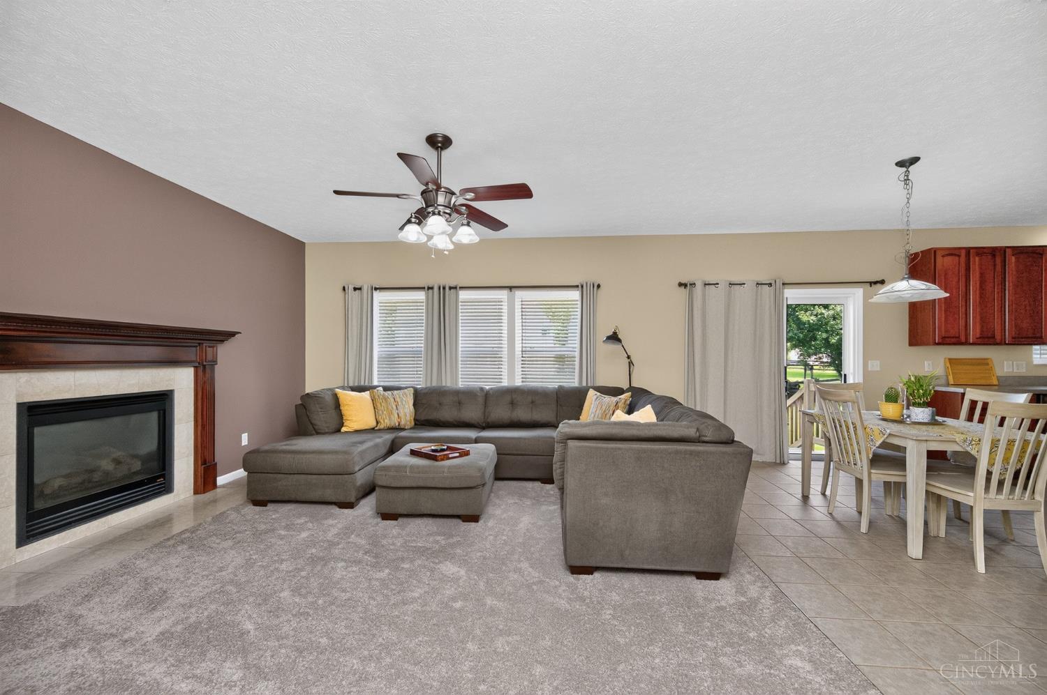 926 Birch Grove Property Photo 18