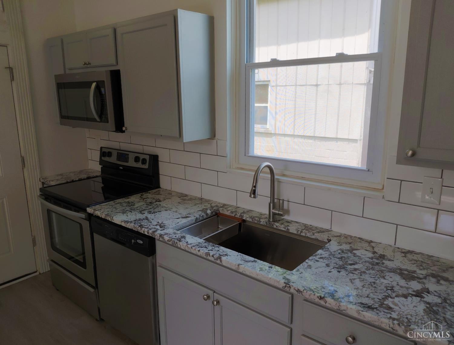15 Bertus Street Property Photo 4