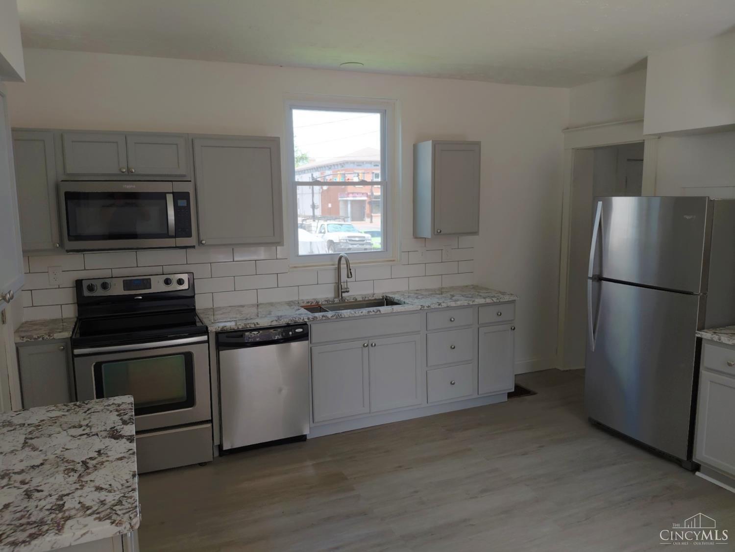 15 Bertus Street Property Photo 6