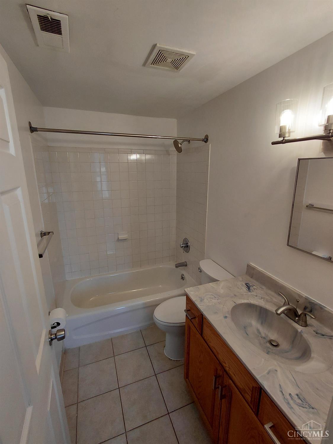 15 Bertus Street Property Photo 10