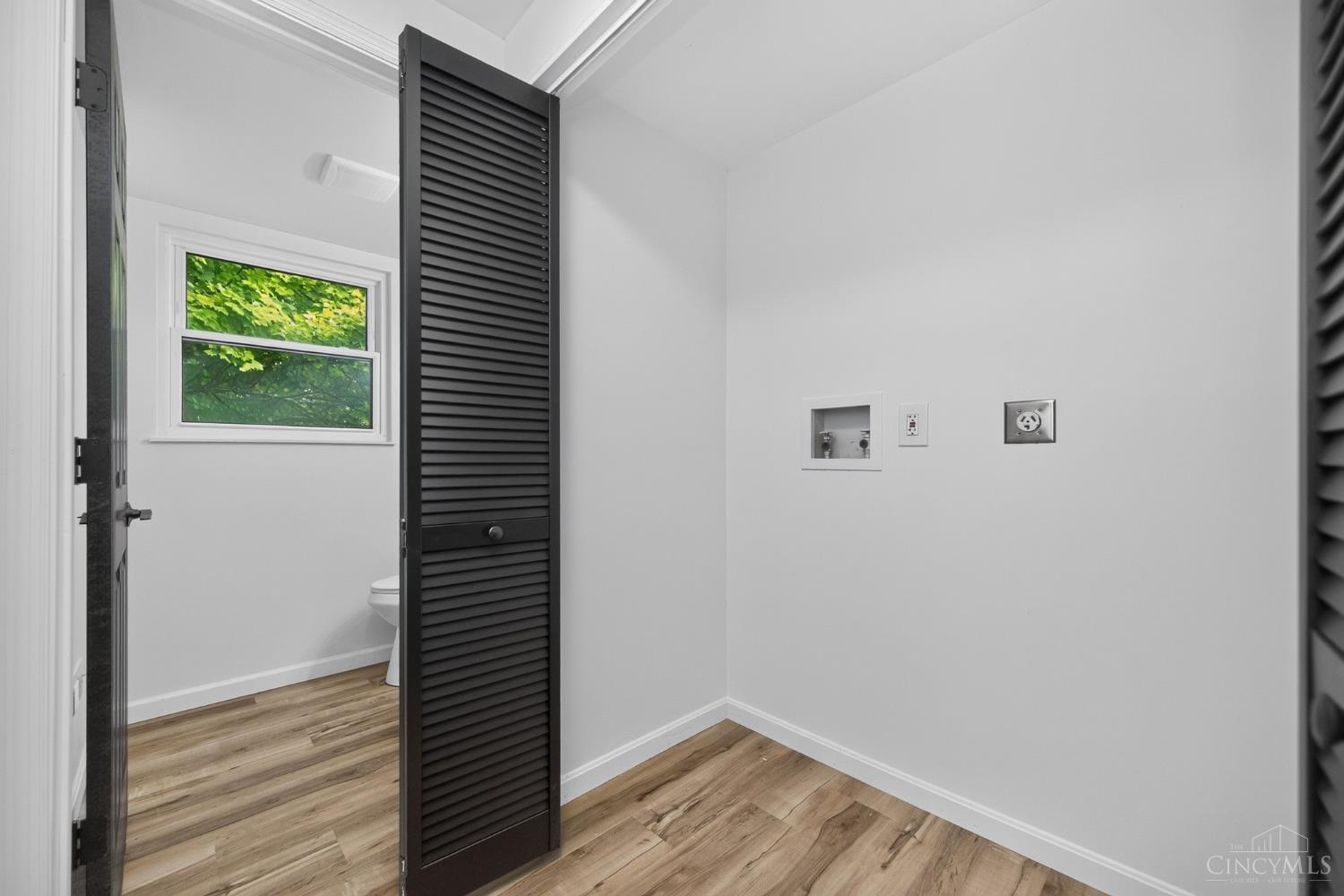 12022 Kenn Road Property Photo 22