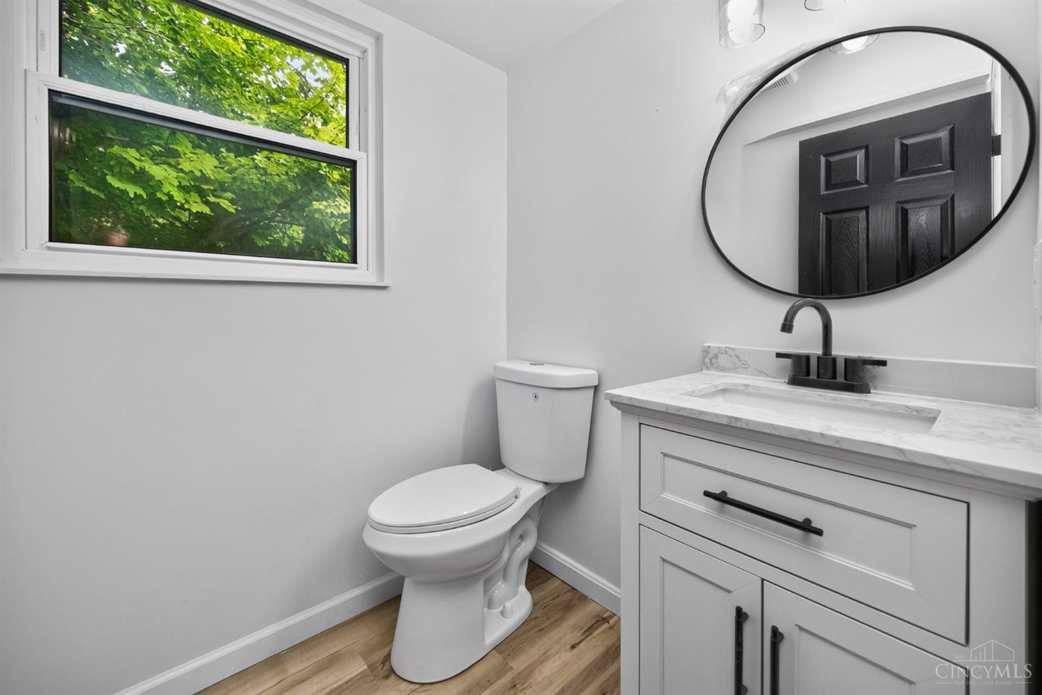 12022 Kenn Road Property Photo 23