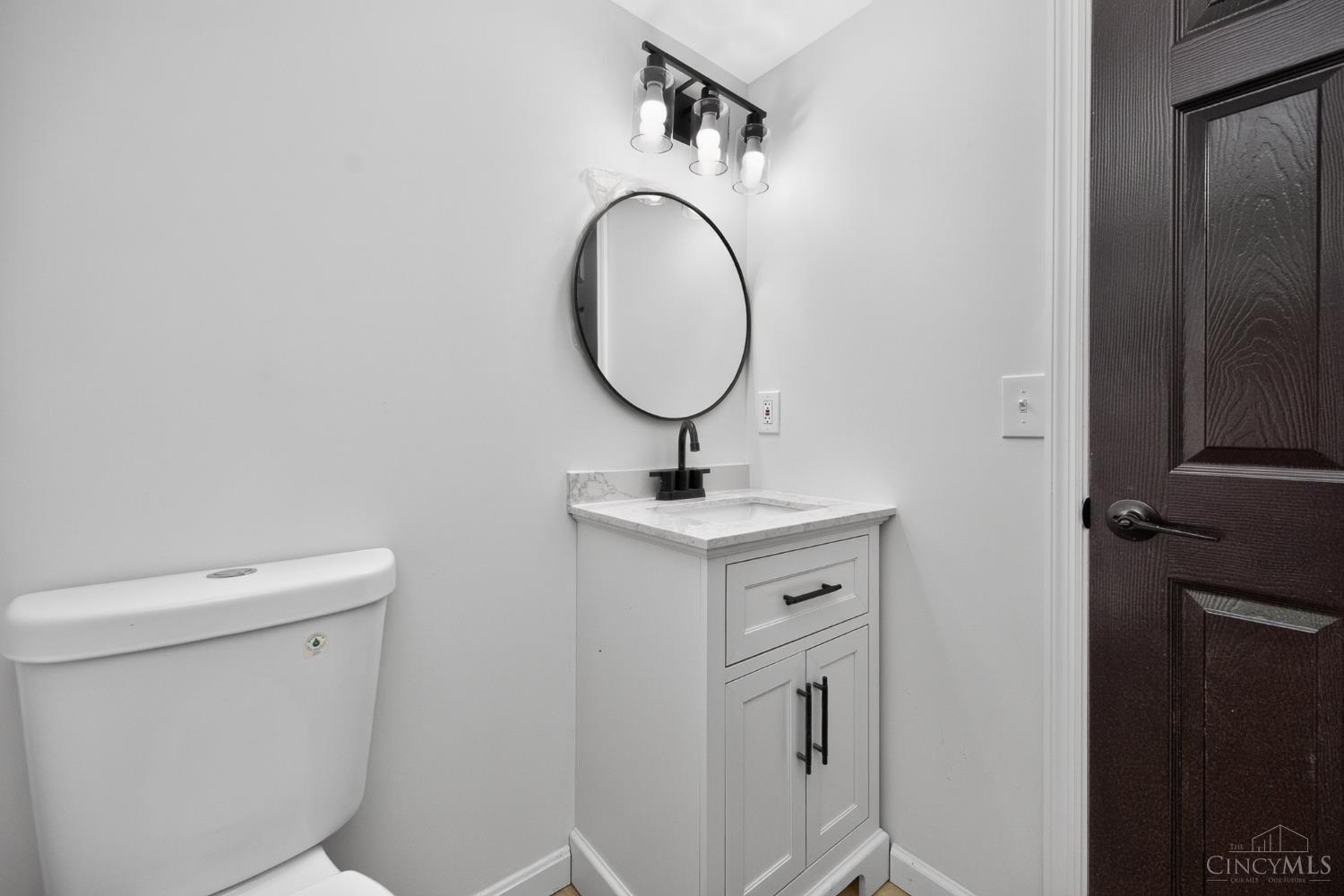 12022 Kenn Road Property Photo 24