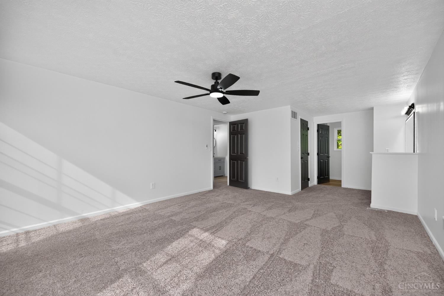 12022 Kenn Road Property Photo 28