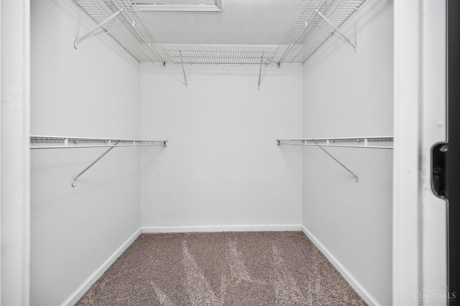 12022 Kenn Road Property Photo 31