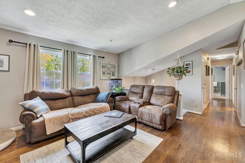 5601 Plowshare Way Property Photo 4
