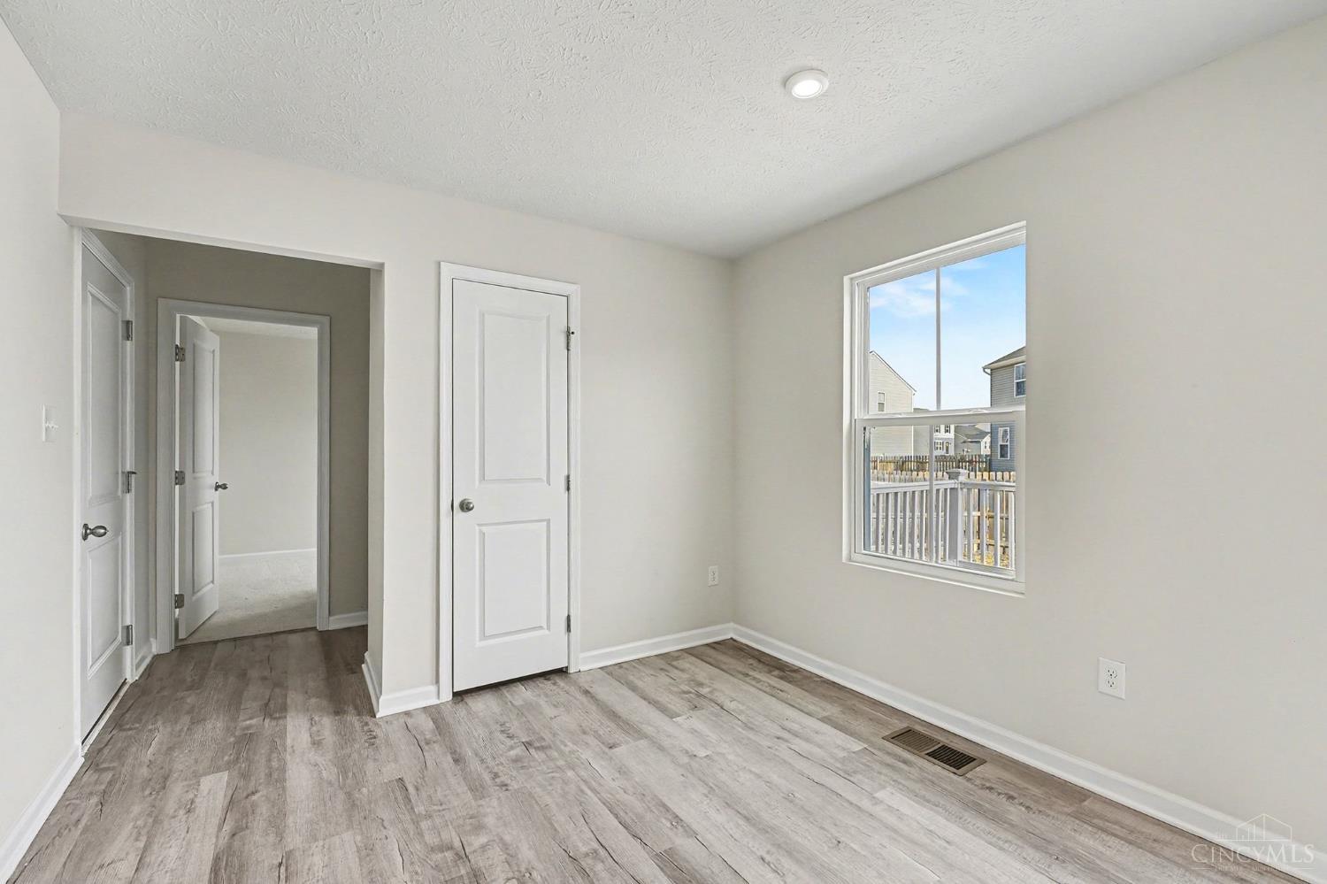 224 Roebling Street Property Photo 14