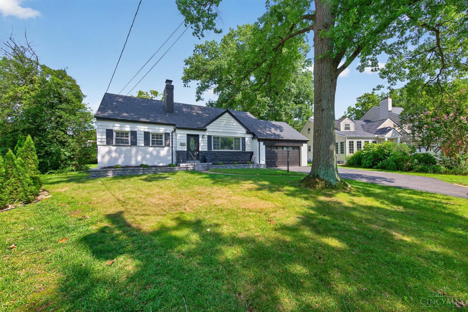 5974 Winnetka Drive Property Photo 3