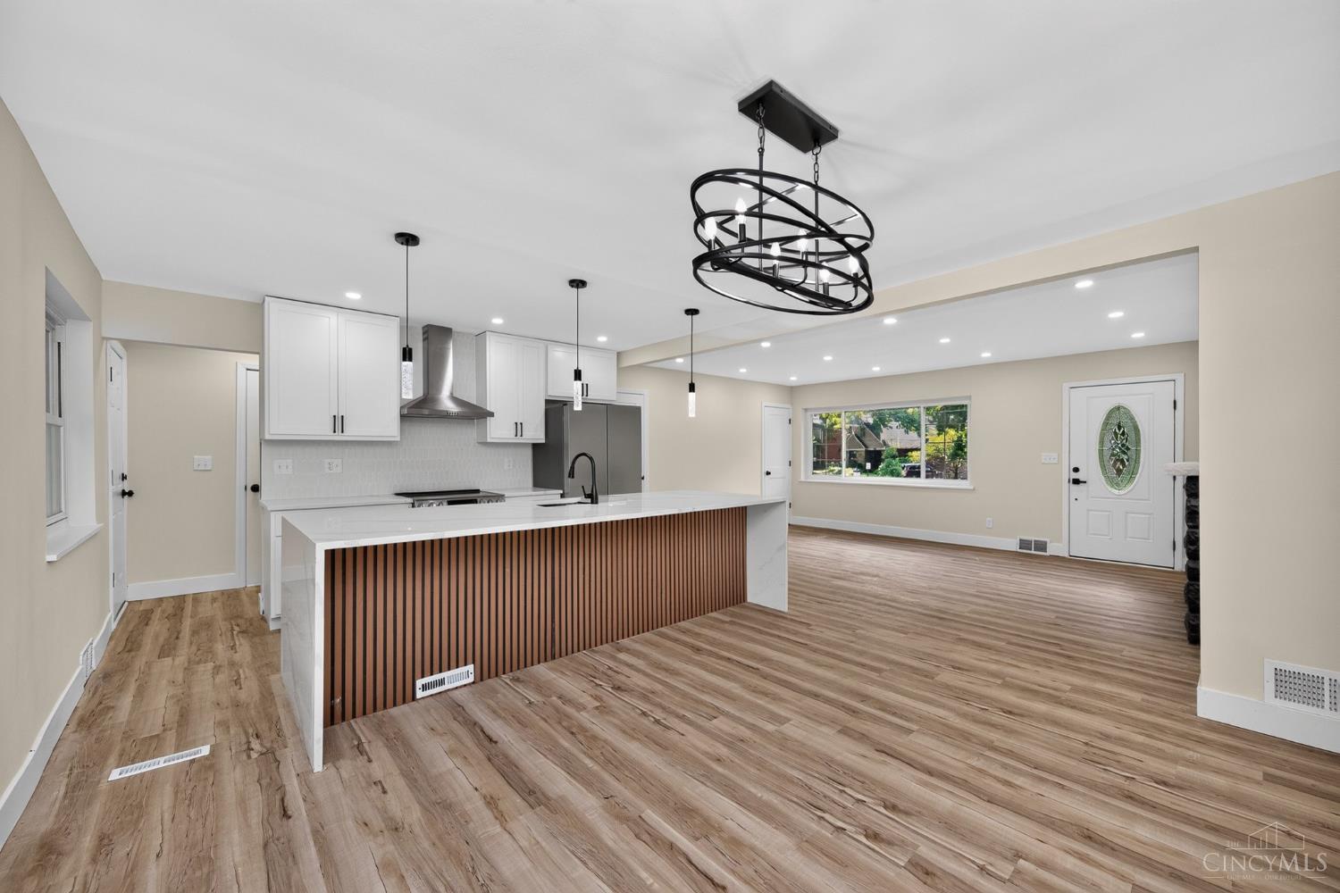5974 Winnetka Drive Property Photo 13