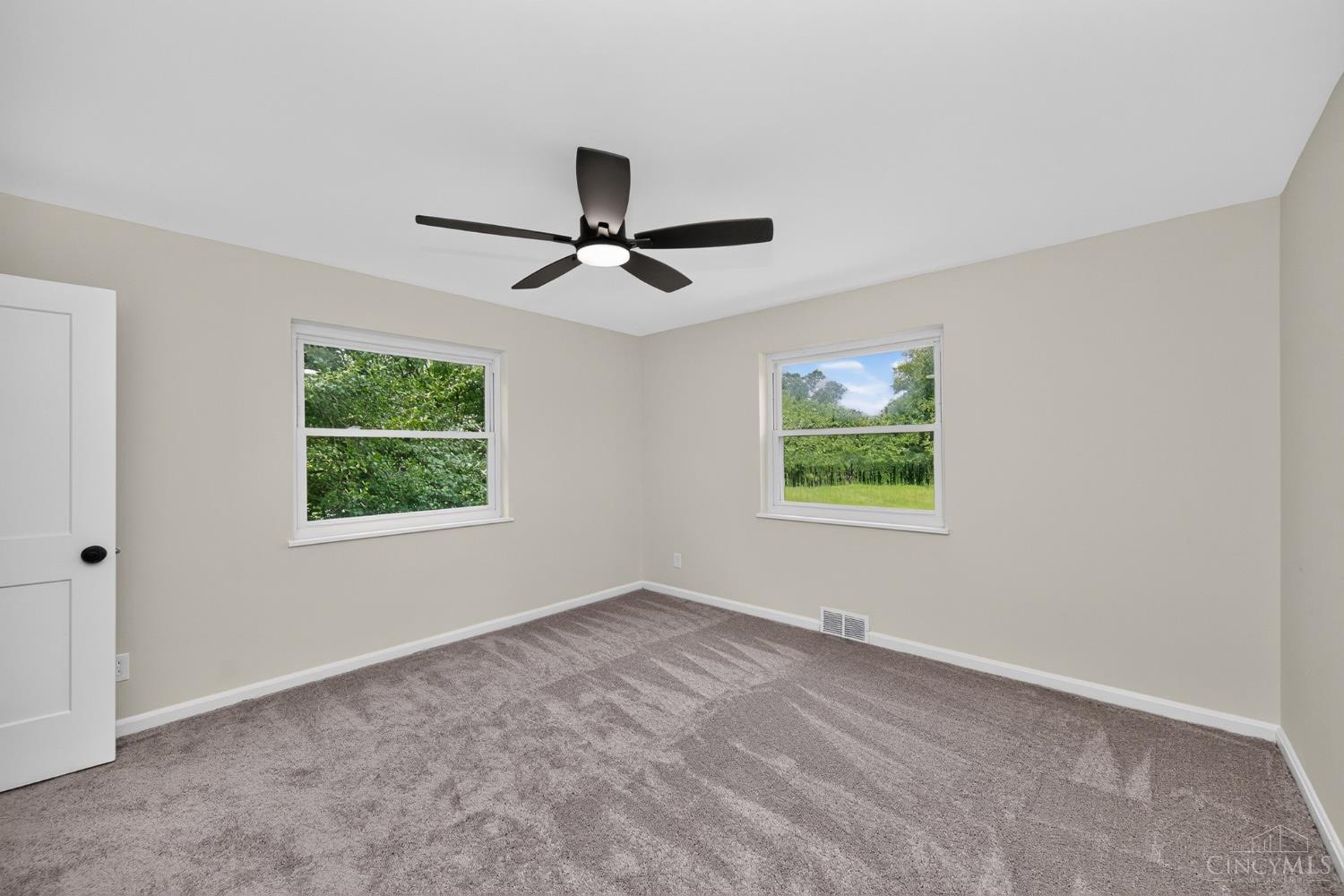 5974 Winnetka Drive Property Photo 15