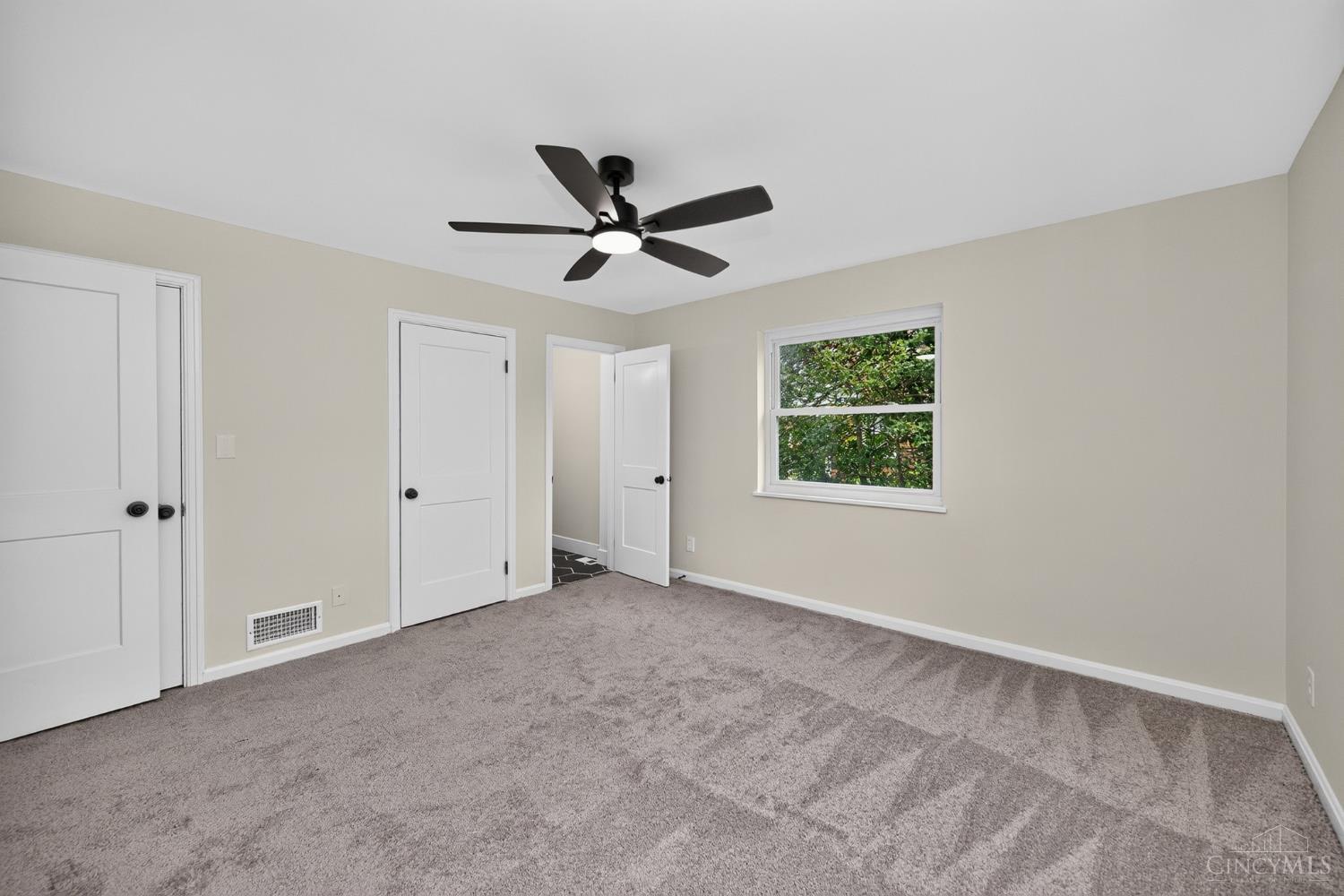 5974 Winnetka Drive Property Photo 16