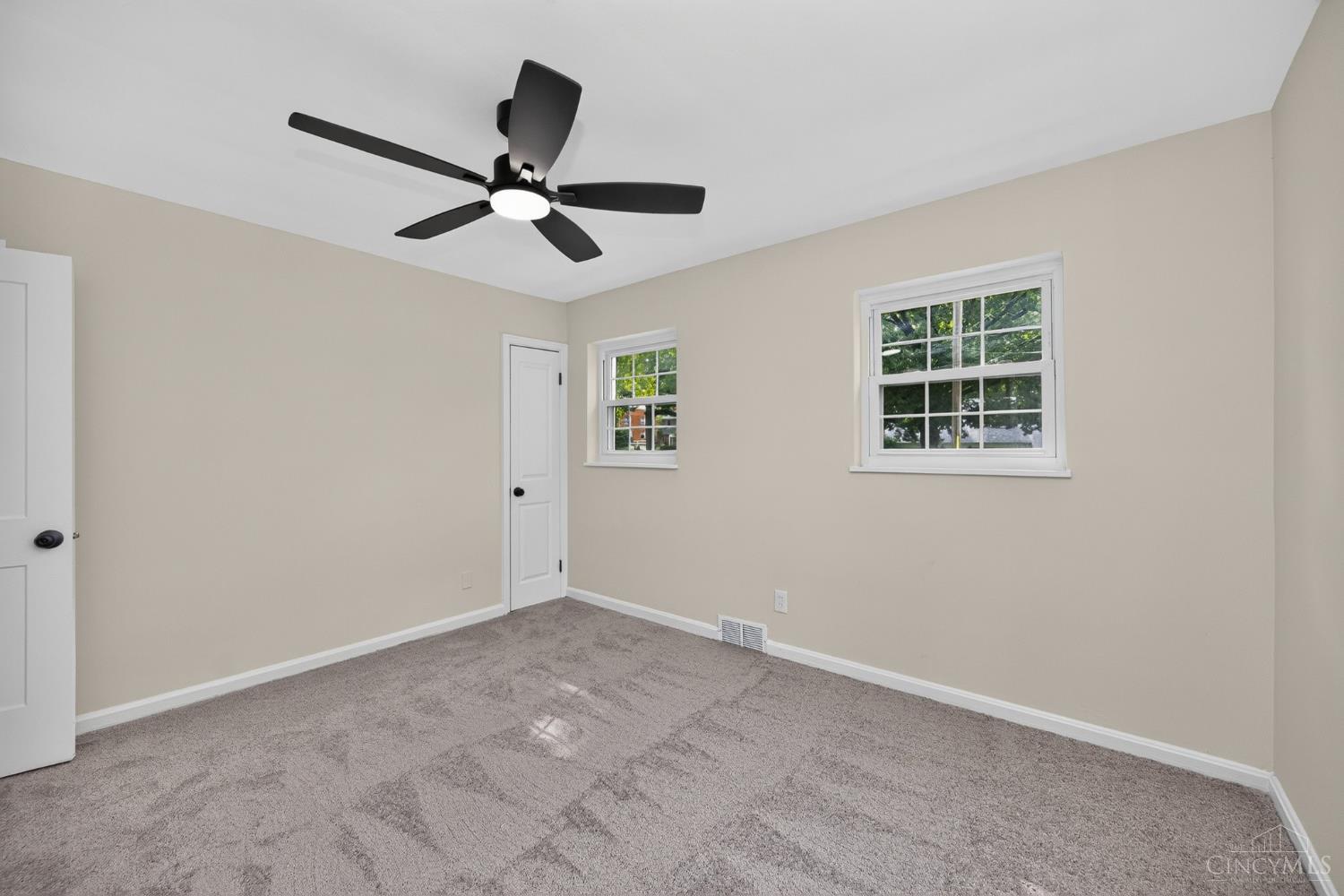 5974 Winnetka Drive Property Photo 21