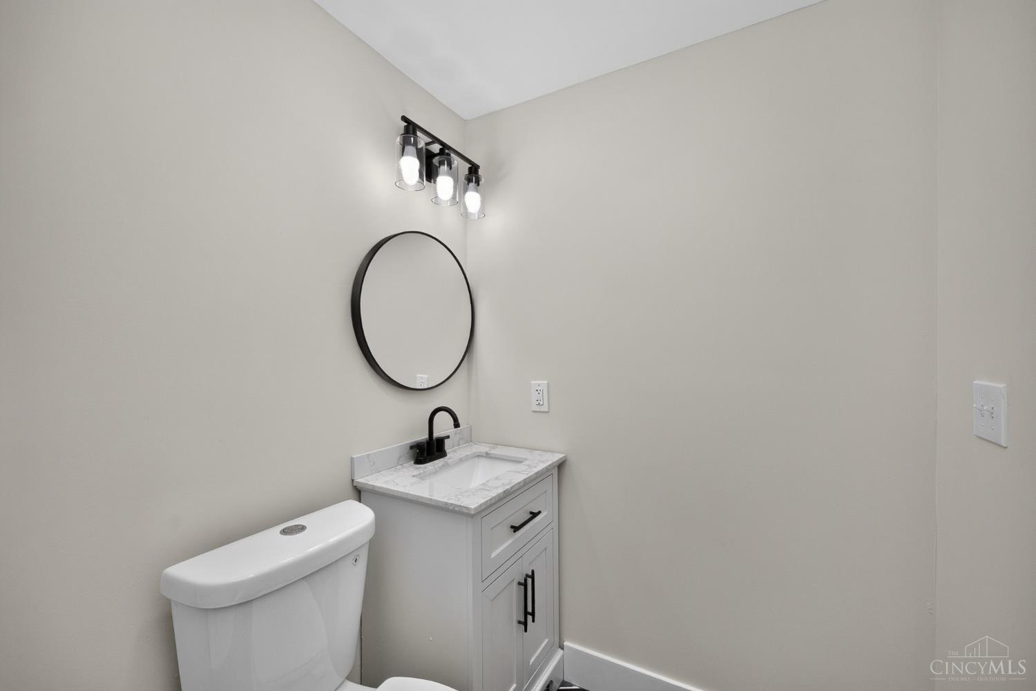 5974 Winnetka Drive Property Photo 25