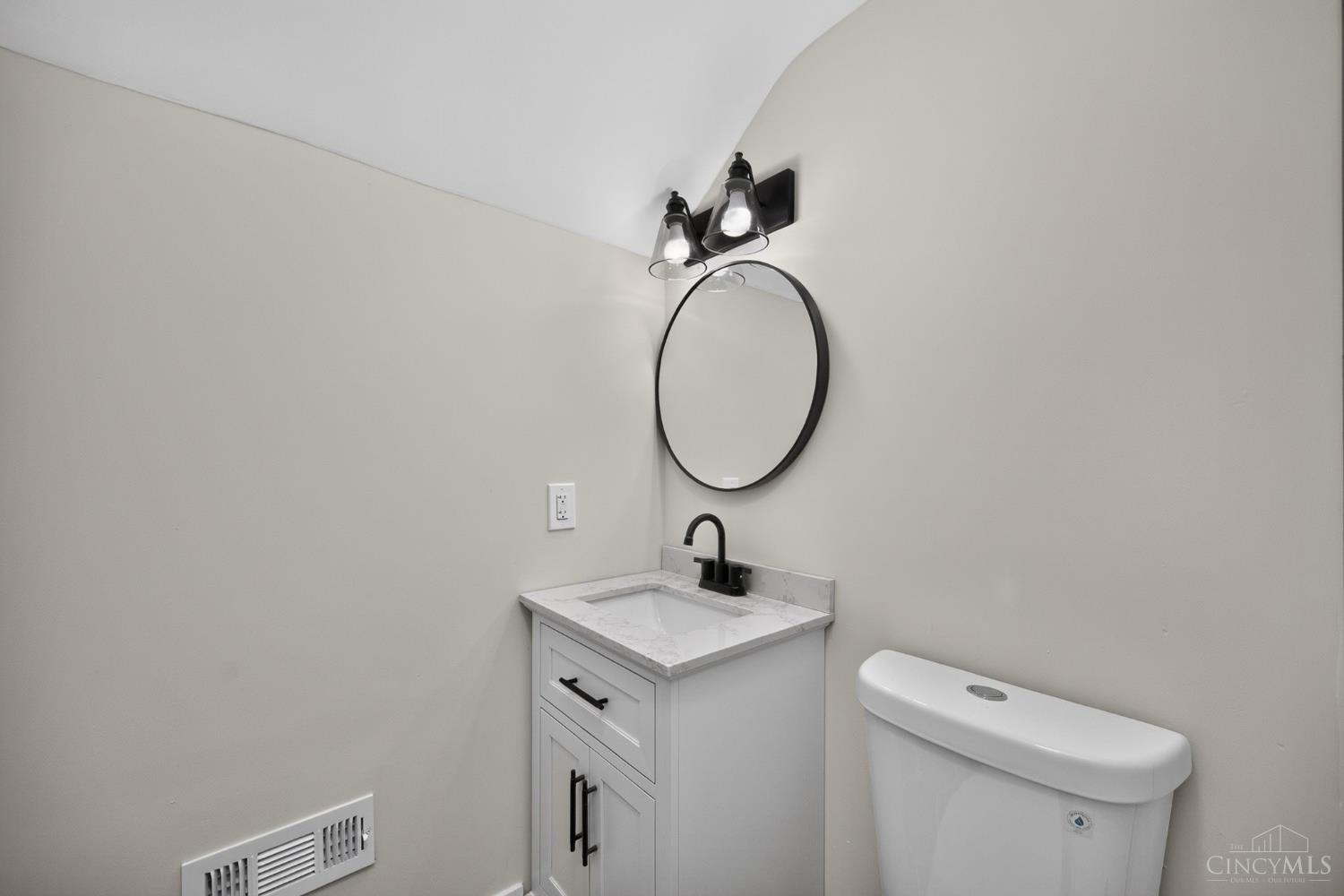 5974 Winnetka Drive Property Photo 31