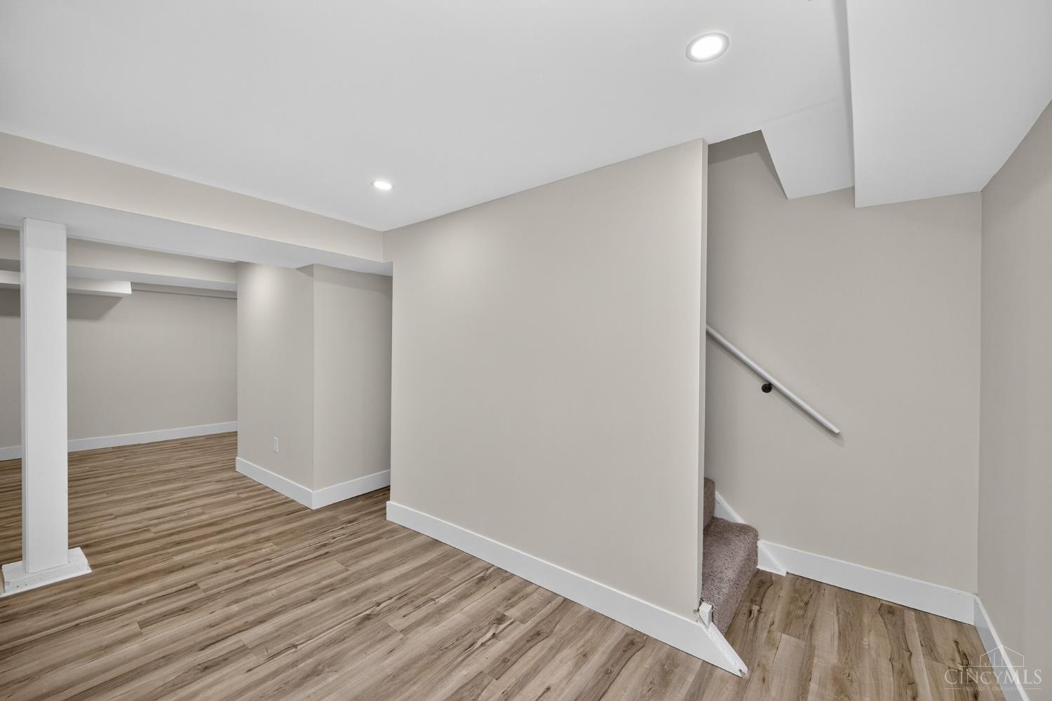 5974 Winnetka Drive Property Photo 32