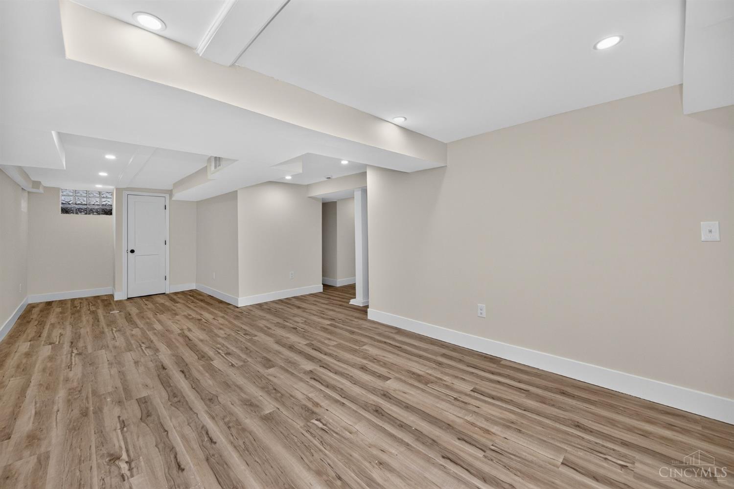 5974 Winnetka Drive Property Photo 38