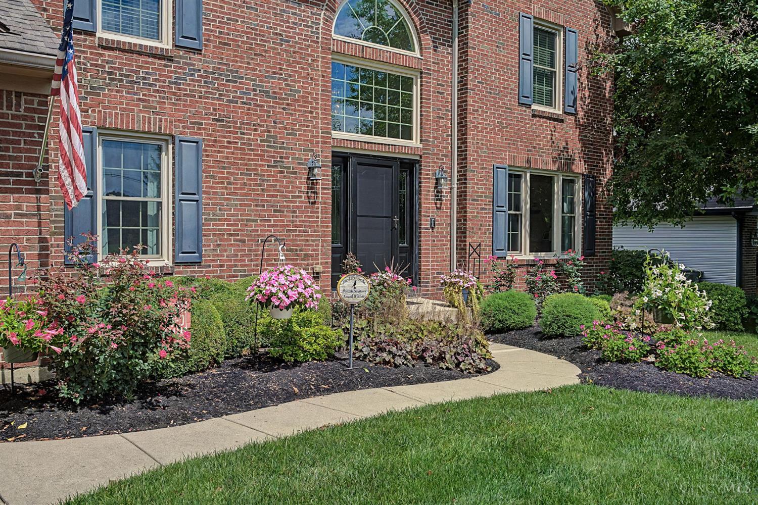 1890640 Property Photo 3